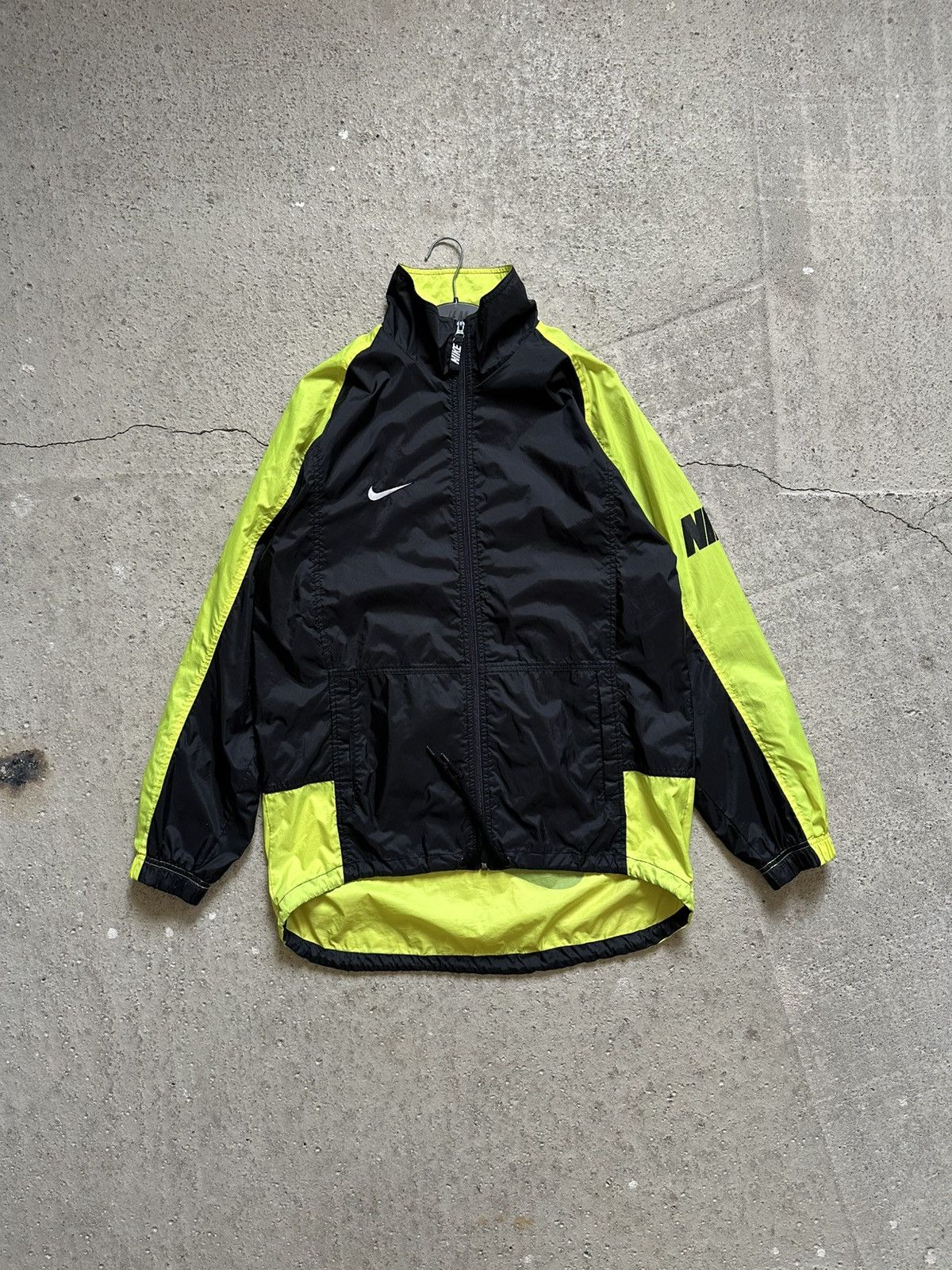 Nike 1997 1998 Nike Training Football Soccer Jacket Nike sz M Men Size US M / EU 48-50 / 2 - 1 Thumbnail