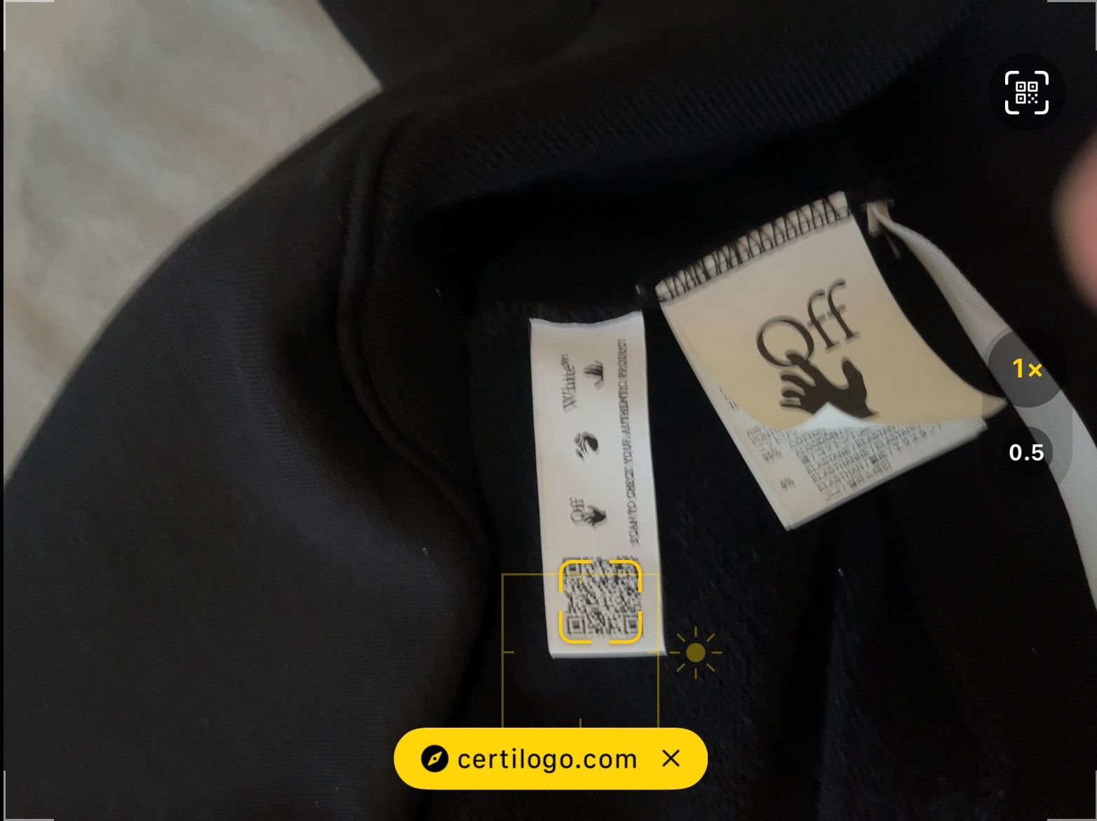 Off-White Off-White Diagonal Helvetica Hoodie Size US L / EU 52-54 / 3 - 7 Thumbnail