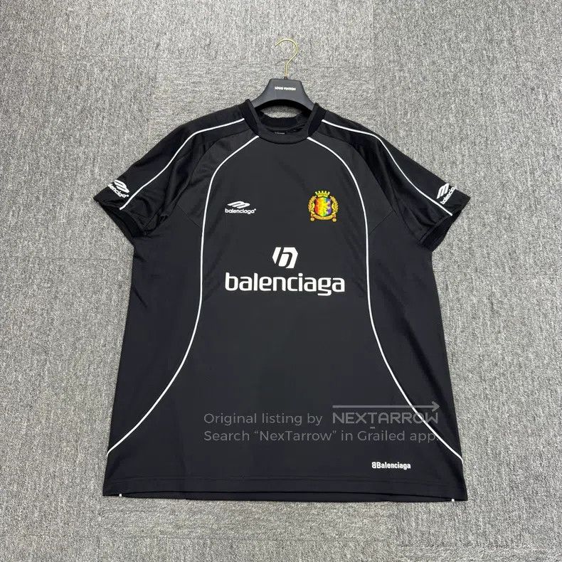 Balenciaga Balenciaga Manchester United football short-sleeve Size US S / EU 44-46 / 1 - 1 Thumbnail