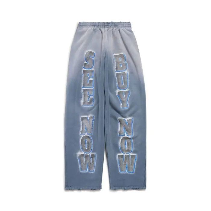 Balenciaga o1bcso1str0426 SNBN Baggy Sweatpants & Joggers in Blue Size US 36 / EU 52 - 1 Thumbnail