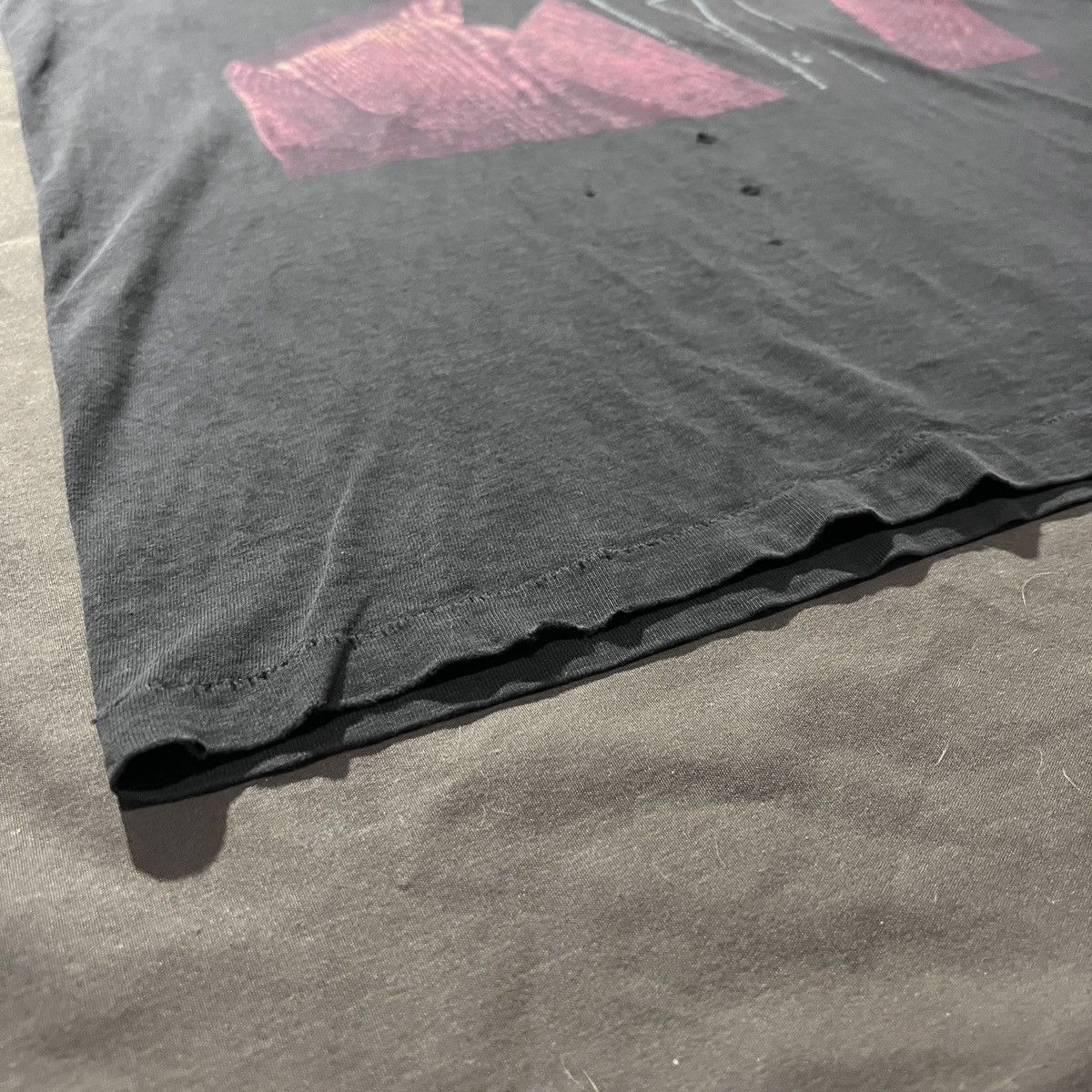 Vintage Vintage 90s Chris Isaak Rockabilly Promo Tee Thrashed Faded Size US XL / EU 56 / 4 - 12 Thumbnail