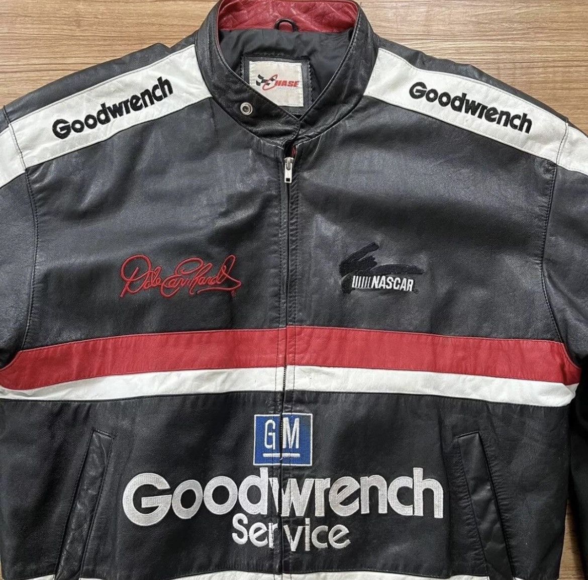 Chase Authentics × NASCAR × Vintage Vintage NASCAR Dale Earnhardt Leather Jacket Size US XL / EU 56 / 4 - 3 Thumbnail