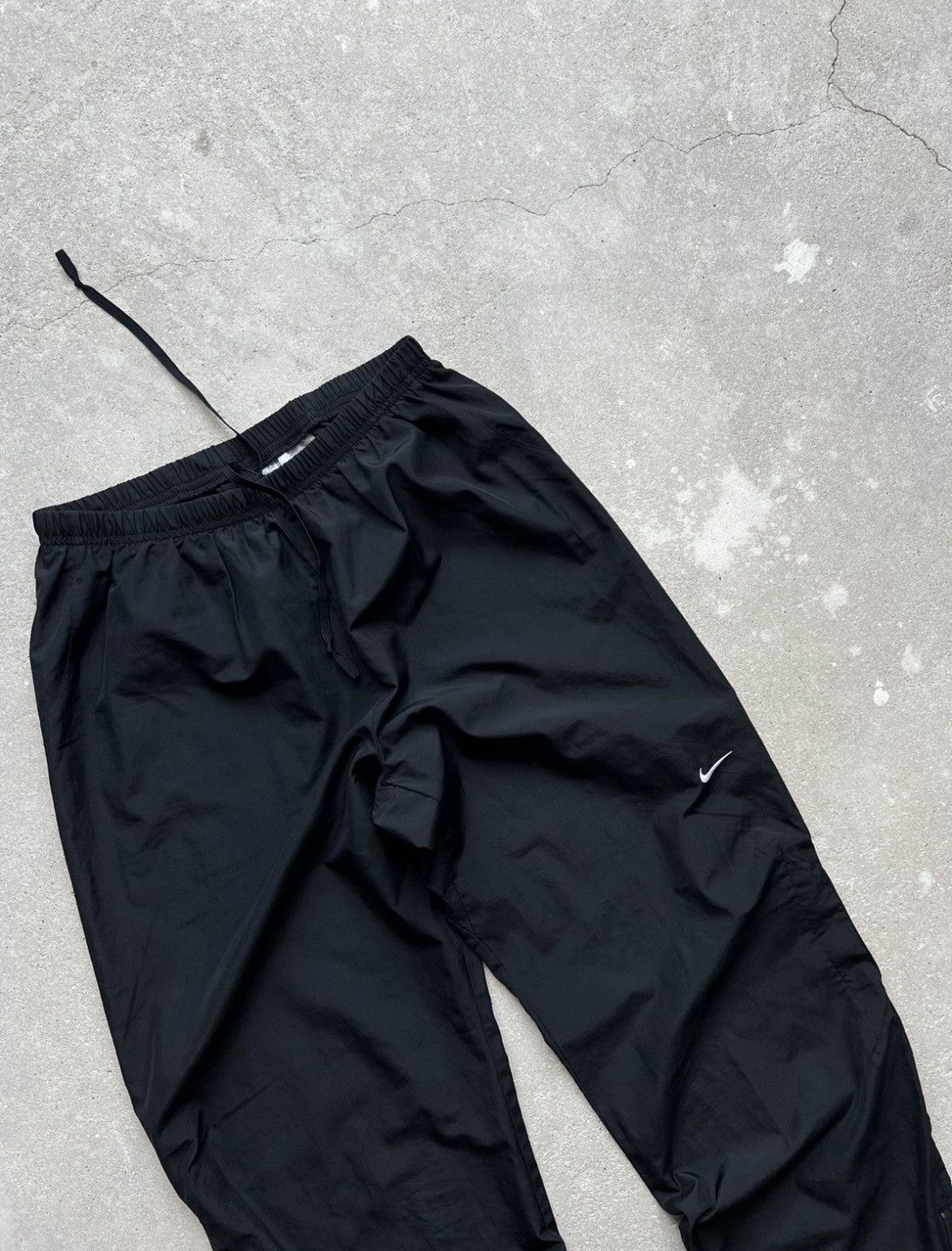 Nike Vintage Nike Trackpants Size US 30 / EU 46 - 2 Thumbnail