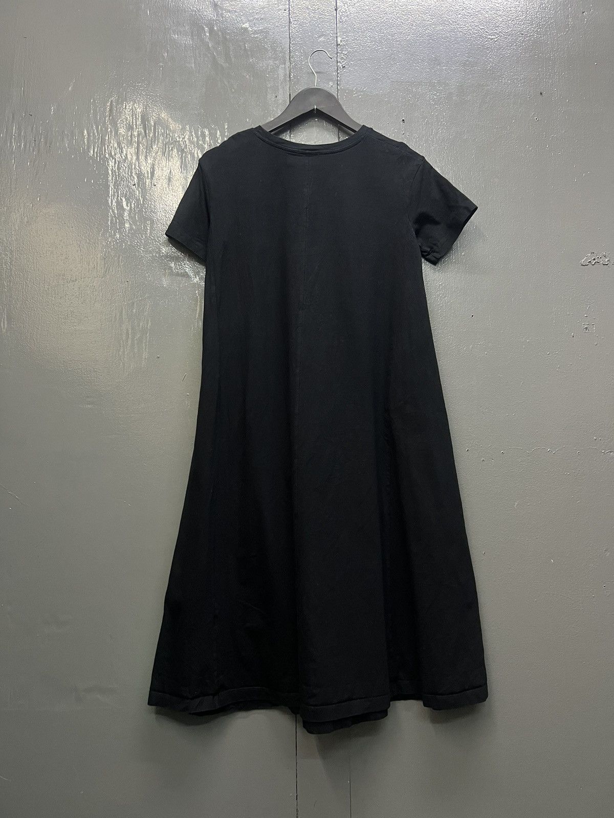 GU Black Short Sleeve Dress With Crew Neck Size M / US 6-8 / IT 42-44 - 4 Thumbnail