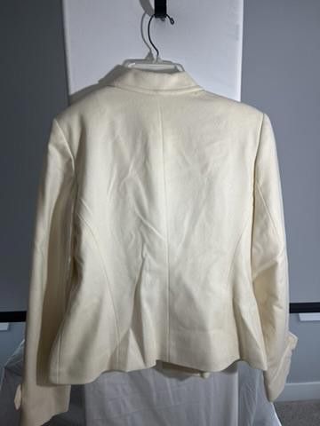 Designer Amanda Smith Petite Wool Jacket - Elegant Cream Suit Jacket Size M / US 6-8 / IT 42-44 - 6 Thumbnail