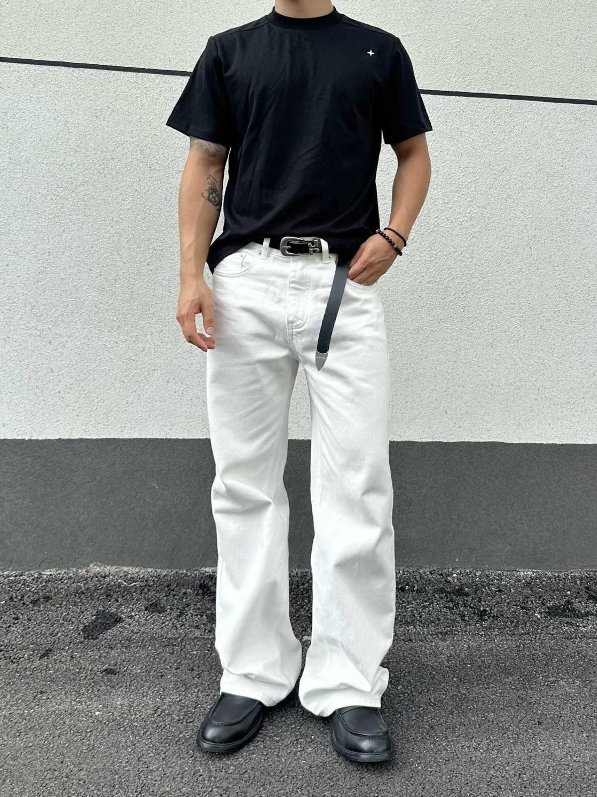 Other White Straight Leg Micro Flare Jeans Size US 32 / EU 48 - 1 Thumbnail