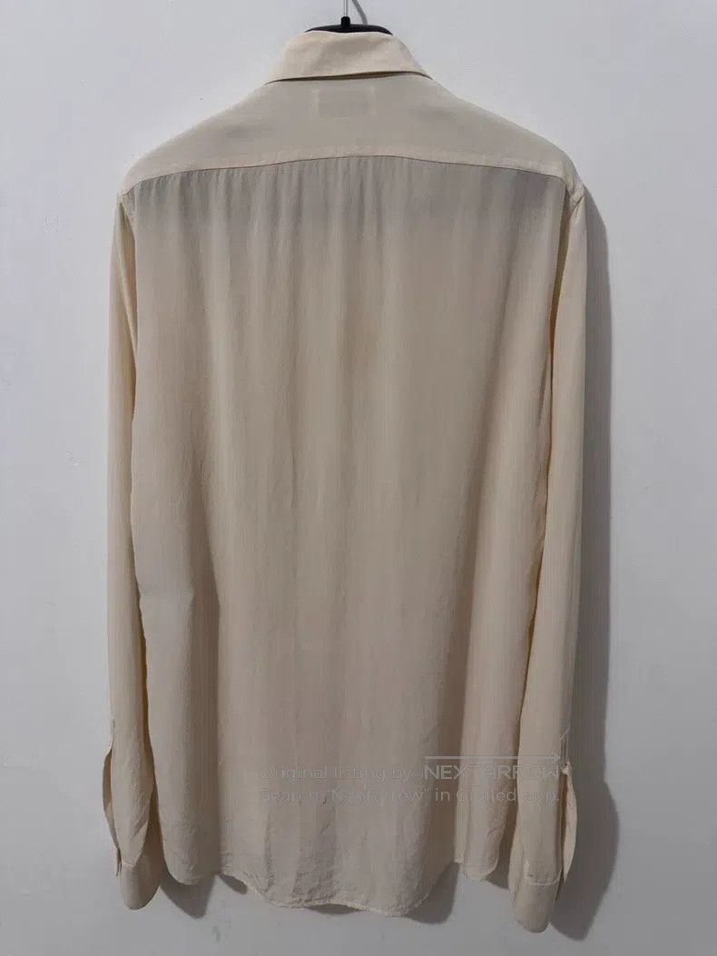Saint Laurent Paris Saint Laurent Paris Mulberry Silk Point Collar Basic Beige Size XS / US 0-2 / IT 36-38 - 2 Thumbnail
