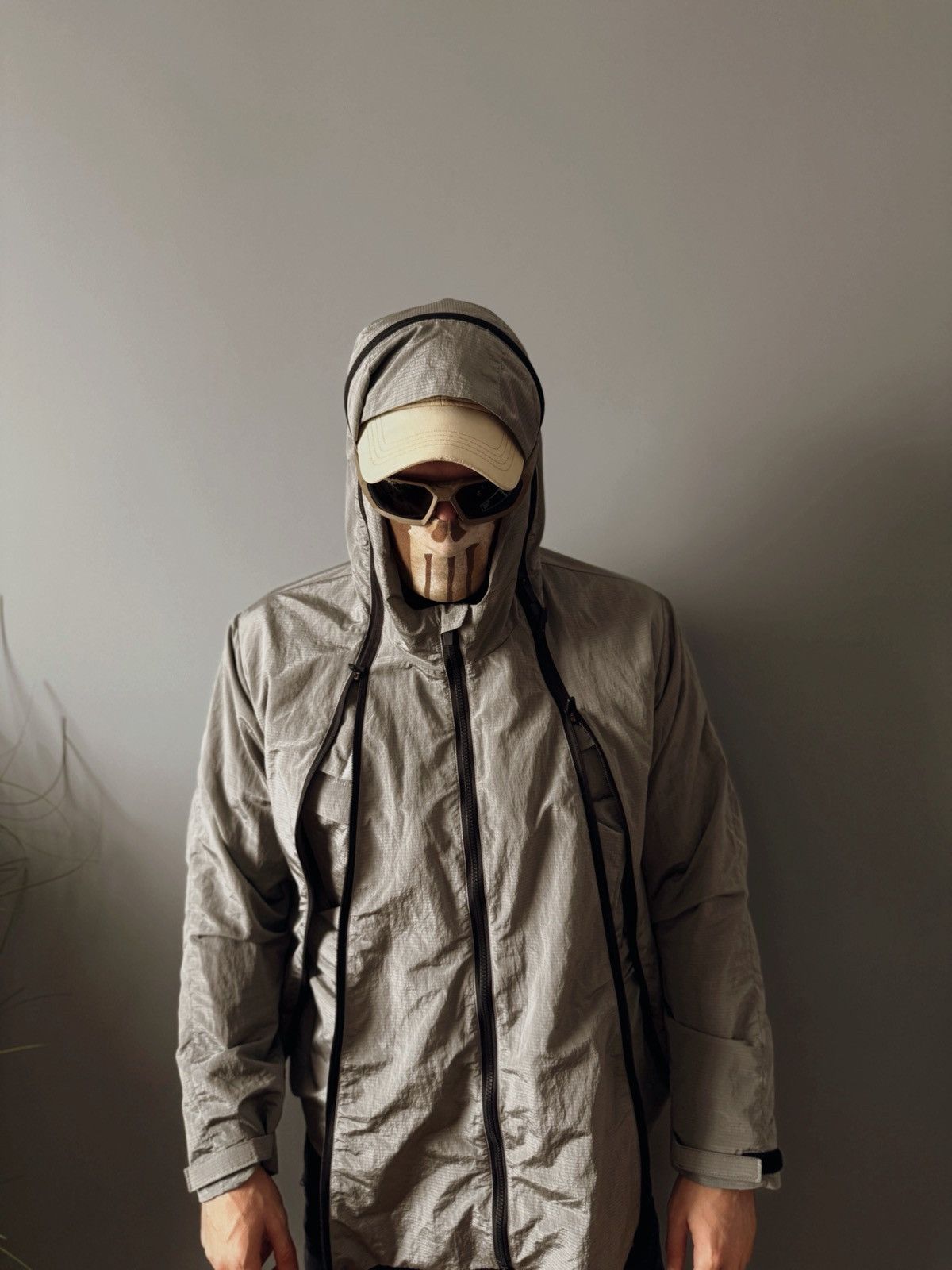 Riot Division Riot Division metal nylon grey jacket Size US L / EU 52-54 / 3 - 5 Thumbnail