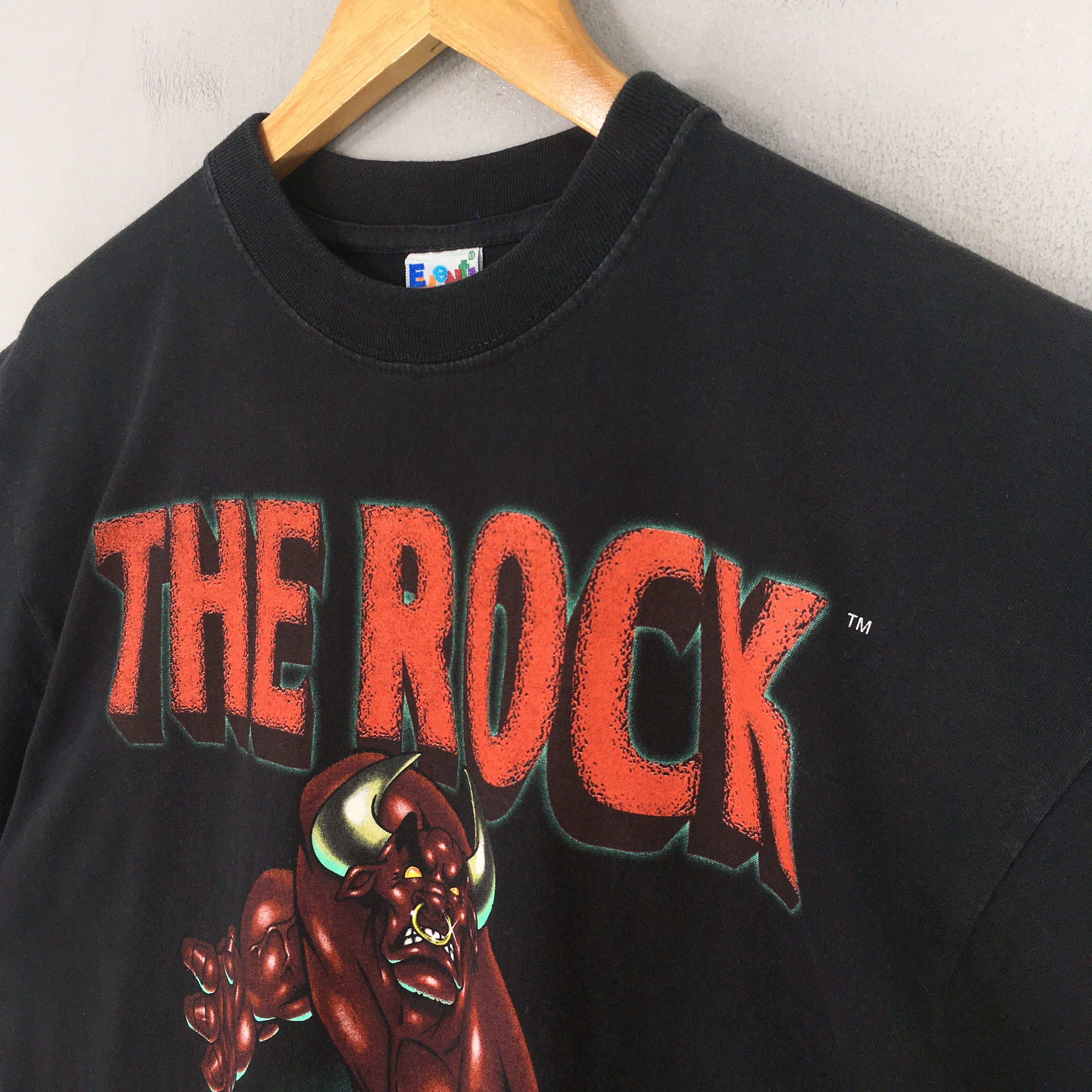 Vintage × WWE × WWF Vintage 90's WWE The Rock Dwayne Black T Shirt Medium Size US M / EU 48-50 / 2 - 3 Thumbnail