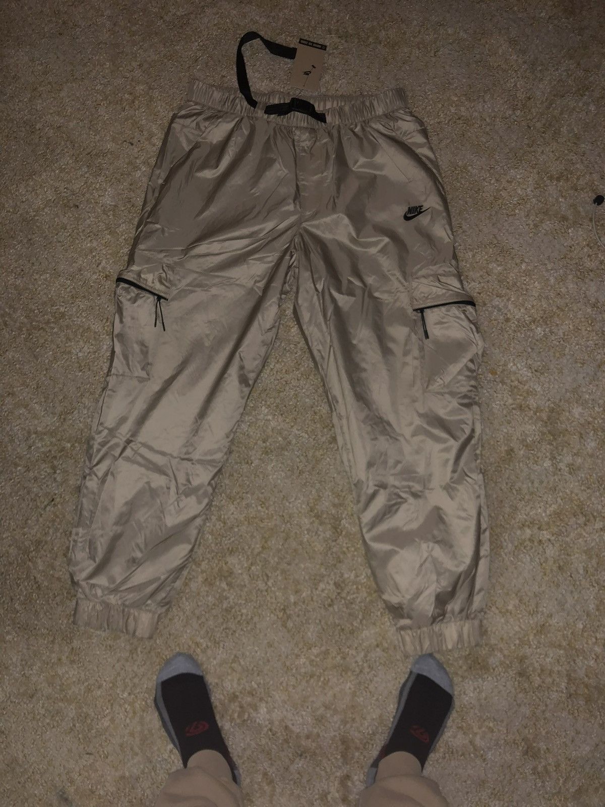 Nike Nike Tech Men's Lined Woven Pants FB7911-247 Khaki Black Size US 34 / EU 50 - 1 Thumbnail