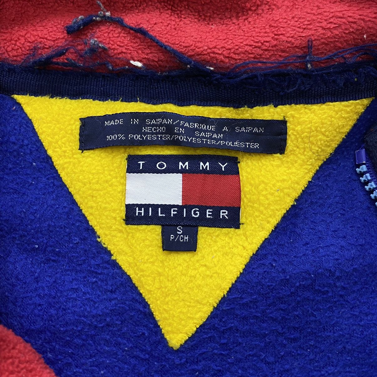 Tommy Hilfiger × Vintage Vintage TOMMY HILFIGER Small Embroidered Brand Sherpa Blue Size US XXL / EU 58 / 5 - 3 Thumbnail