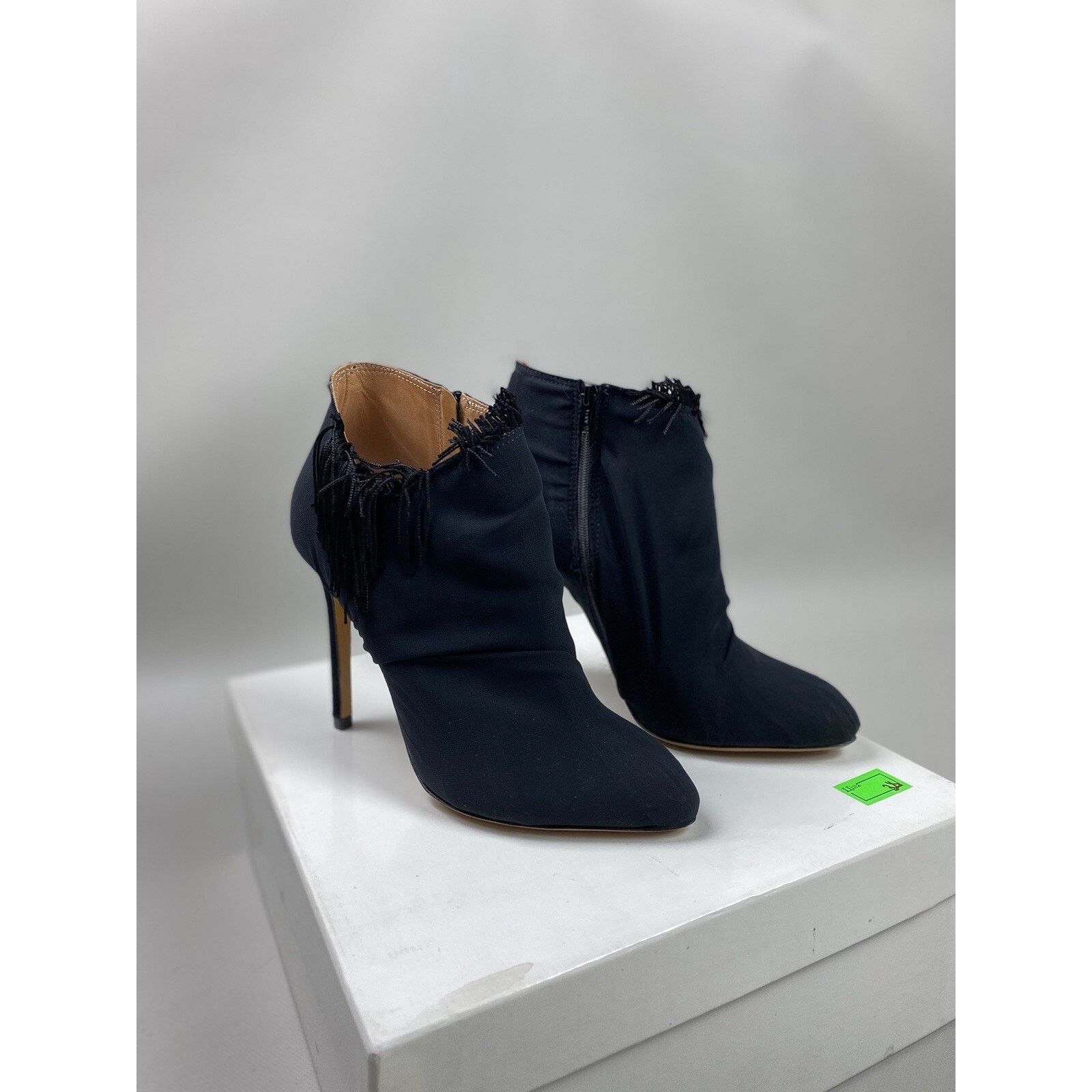 Maison Margiela New! Maison Margiela ladies heels shoes size 37 1/2 Size US 7.5 / IT 37.5 - 13 Thumbnail
