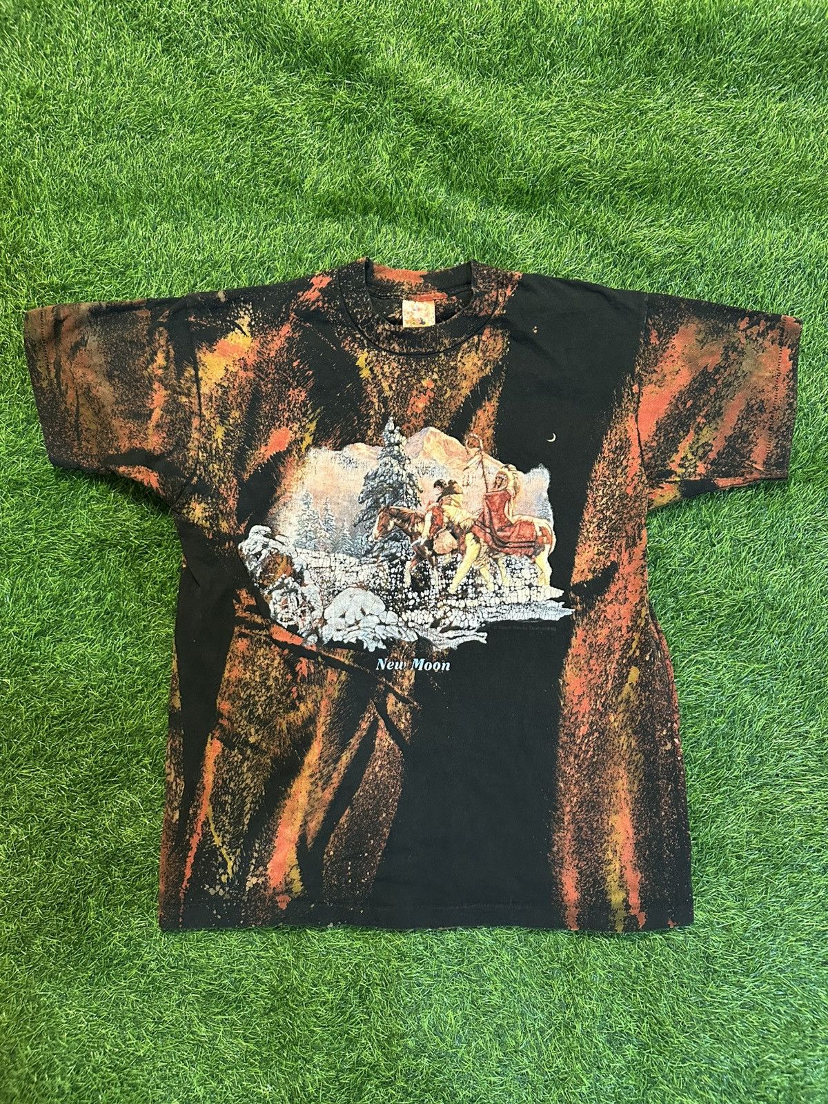 Vintage Vintage New Moon Indians Tee Shirt Size Large Size US L / EU 52-54 / 3 - 1 Thumbnail
