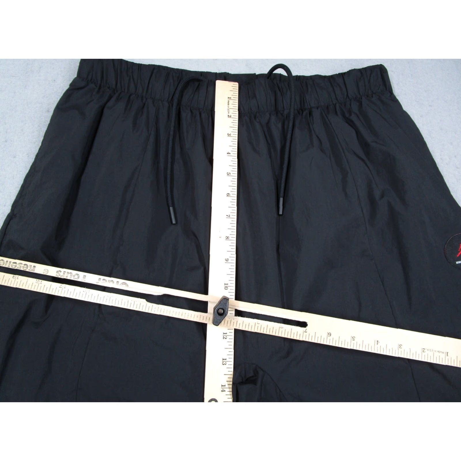 Jordan Brand VINTAGE Jordan Pants Women Medium Black Jogger Loose Fit Nina Chanel Abney DO4154-010 30x24 Athleisure Size 32" / US 10 / IT 46 - 7 Thumbnail