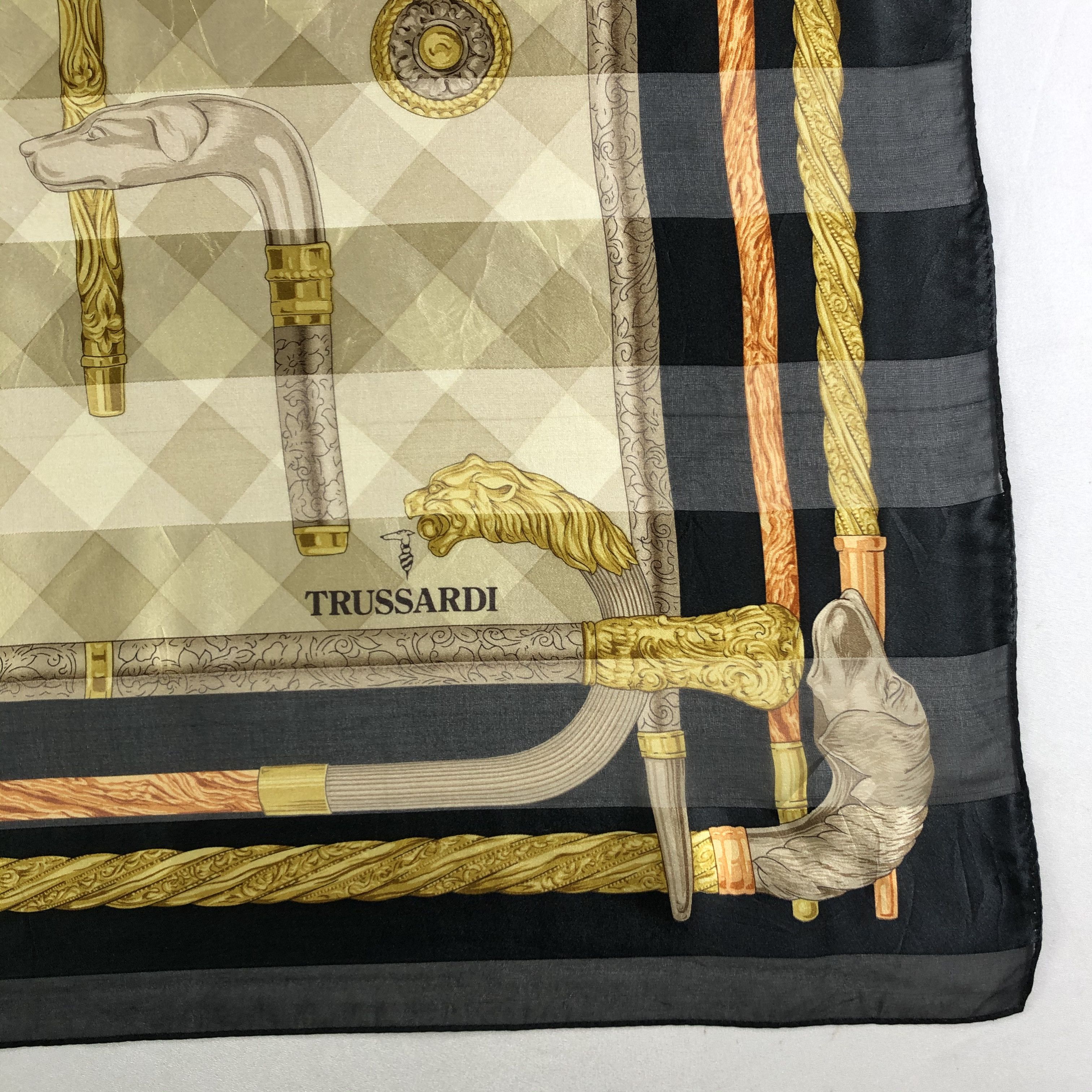 Trussardi × Vintage Vintage Trussardi Silk Scarf Size ONE SIZE - 4 Thumbnail