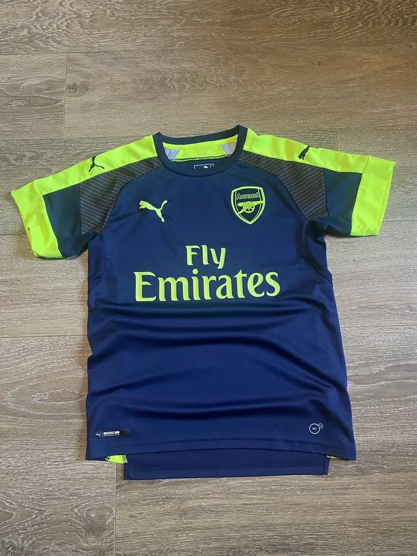 Puma × Vintage Vintage Arsenal FC Puma Soccer Kids Jersey Size XL Size US XL / EU 56 / 4 - 1 Thumbnail