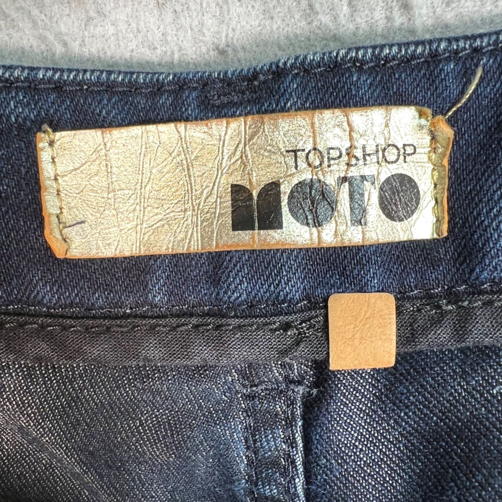 Topshop Topshop Moto Jeans Size 26 Dark Wash Skinny Cotton Blend Denim Womens Size 26" / US 2 / IT 38 - 3 Thumbnail