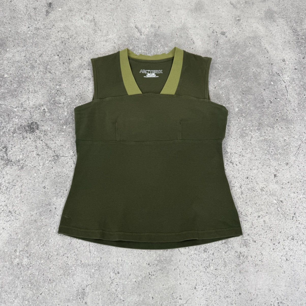 Arc'teryx Vintage Arcteryx Y2K Khaki Tank Top T Shirt Size S / US 4 / IT 40 - 3 Thumbnail