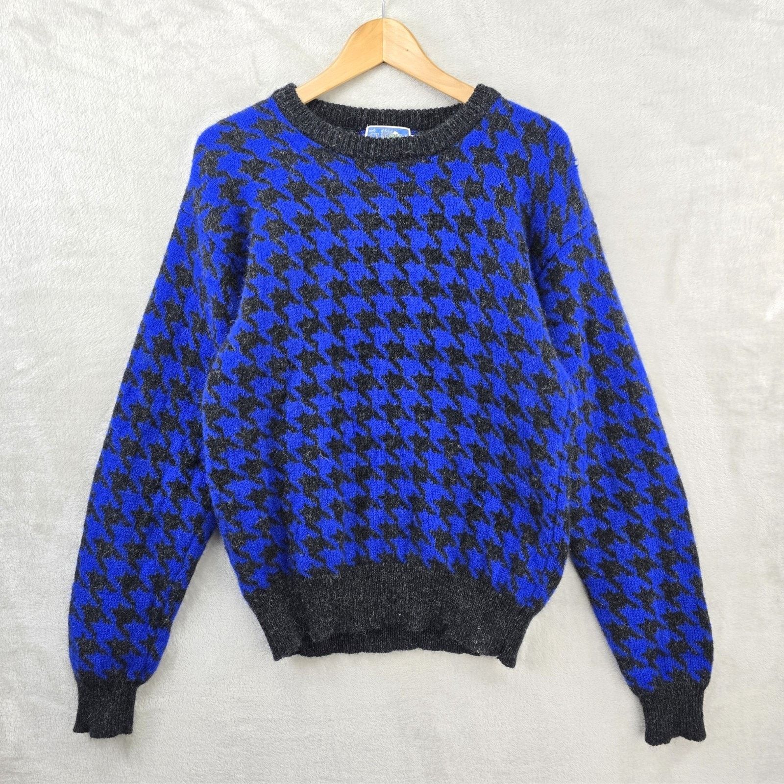Neiman Marcus Vintage Neiman Marcus Houndstooth Wool Sweater Medium Size M / US 6-8 / IT 42-44 - 1 Thumbnail