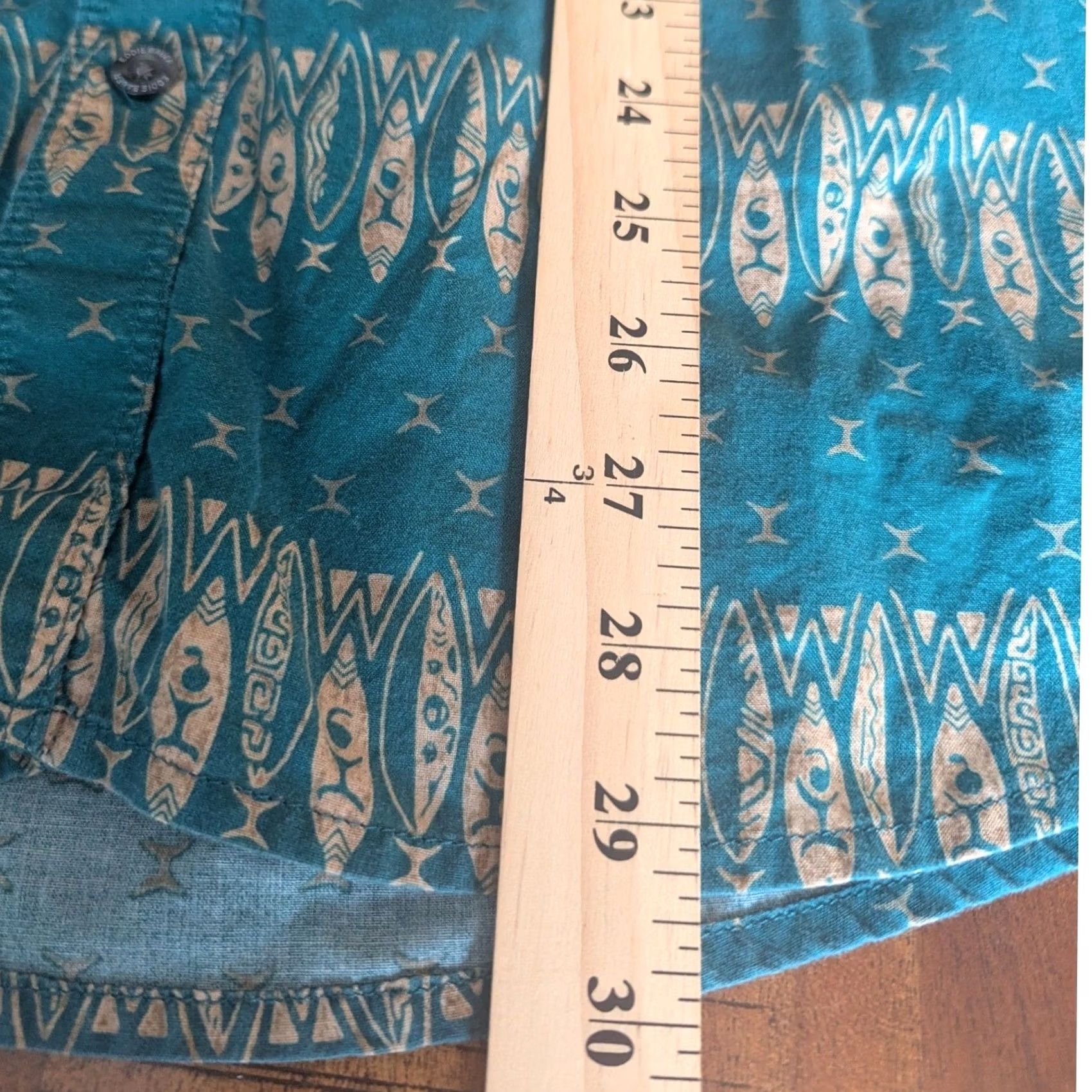 Eddie Bauer Eddie Bauer Button Up Teal Surfboard Print Short Sleeve Camp Shirt Classic Fit Men XL Multicolor Geometric Casual Travel Summer Spring Button-Up Size US XL / EU 56 / 4 - 6 Thumbnail