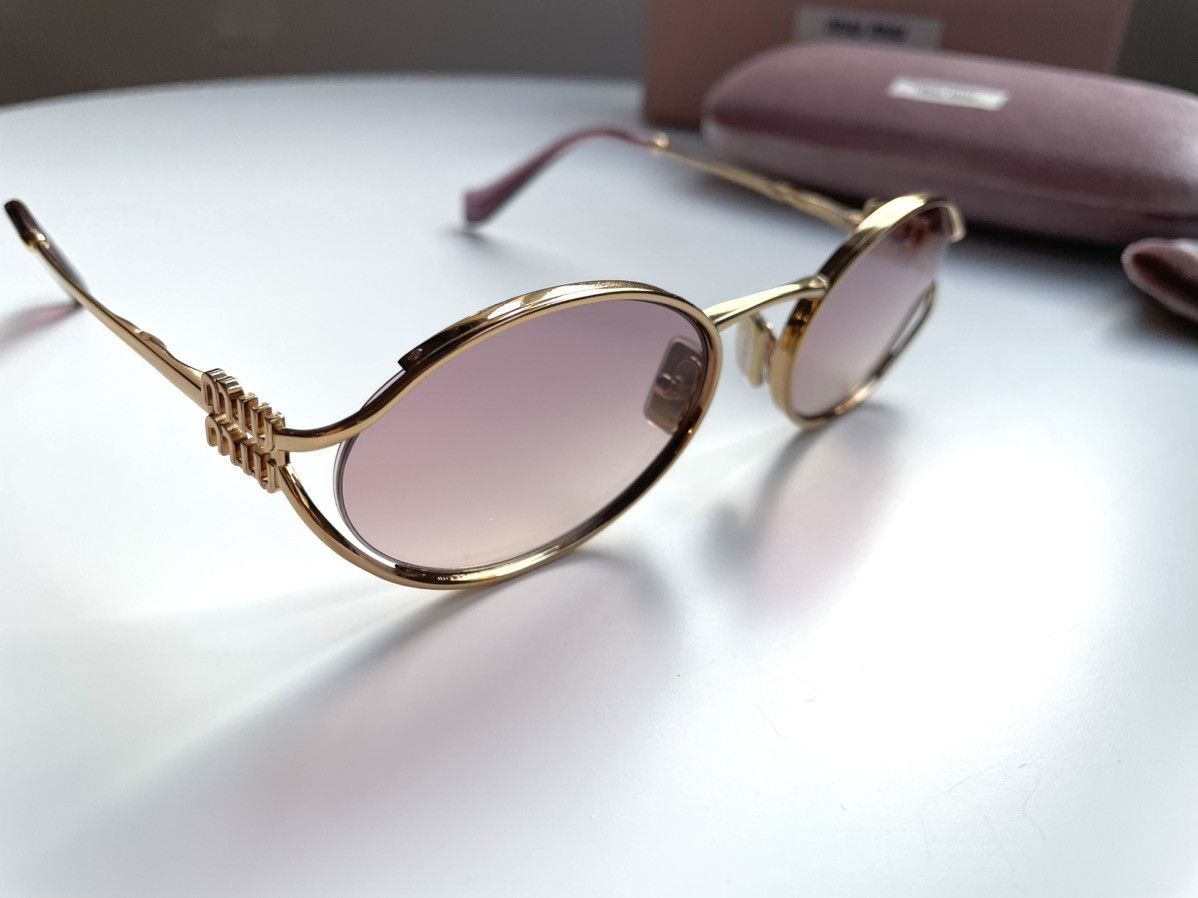 Miu Miu NEW Miu Miu sunglasses SMU 52YS 5AK-06S Size ONE SIZE - 10 Thumbnail