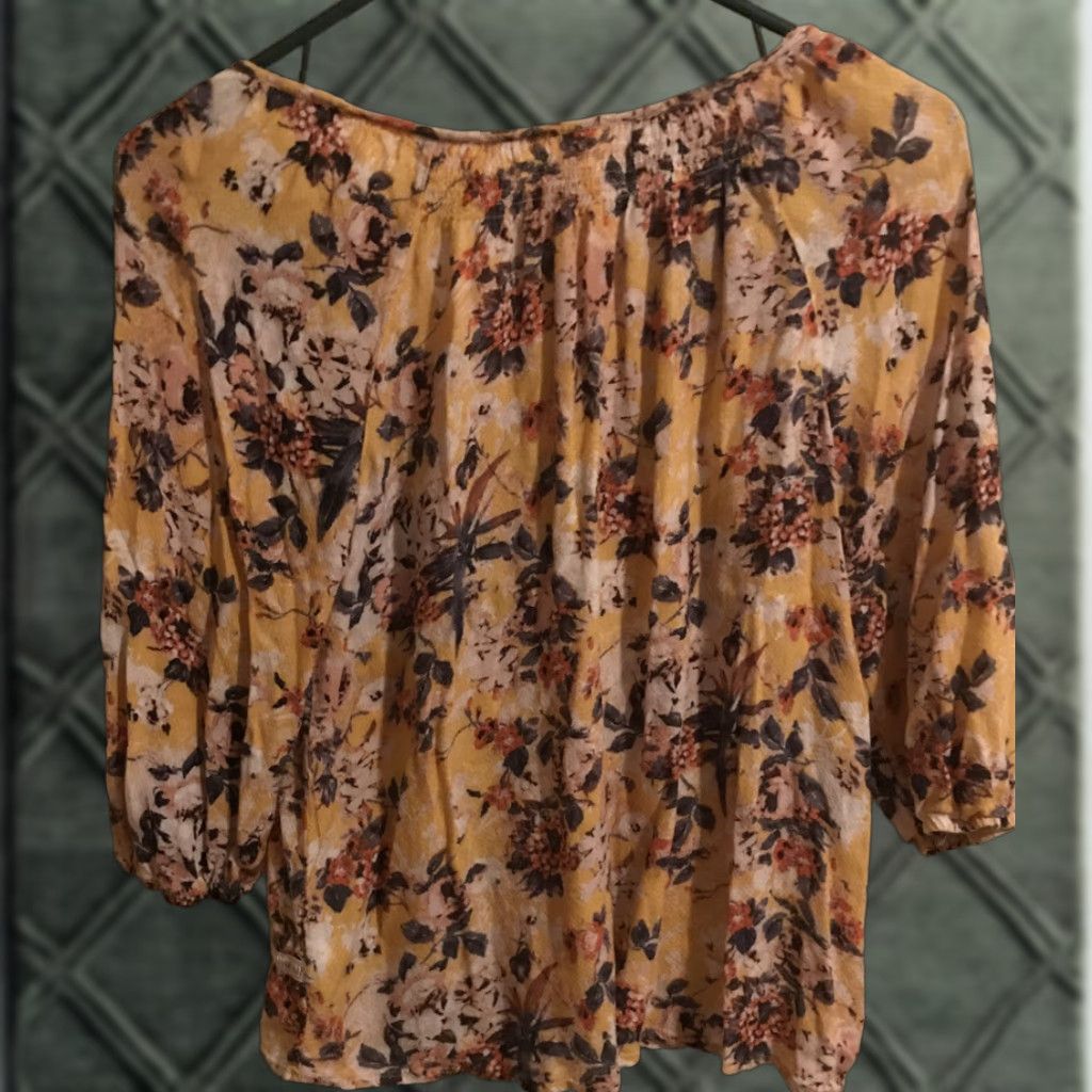 Vintage XHILARATION Blouse Tie Neck 3/4 Sleeve Floral Yellow S Small Womens Shirt Size S / US 4 / IT 40 - 1 Thumbnail