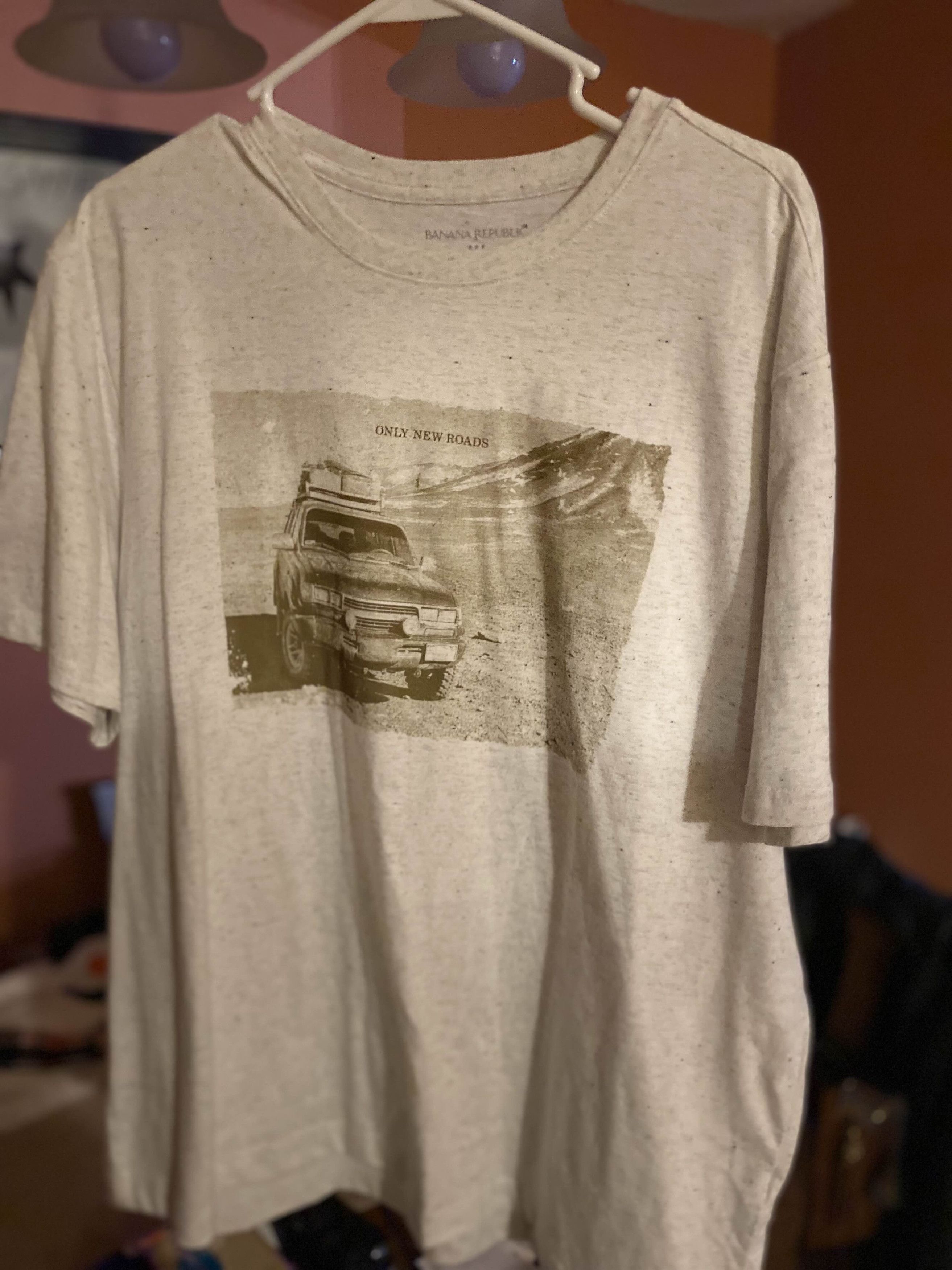 Banana Republic × Vintage Banana Republic "Only New Roads" T-Shirt Size US XL / EU 56 / 4 - 5 Thumbnail