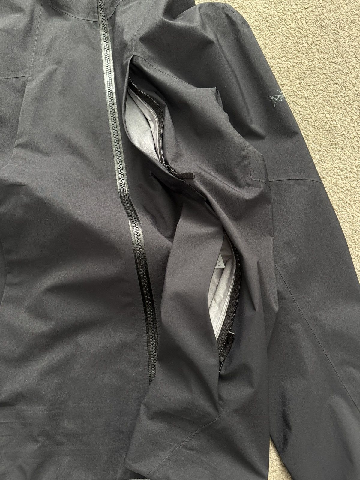 Arc'teryx Arc'teryx Fraser Black 3L Gore-Tex Shell Jacket Size US S / EU 44-46 / 1 - 2 Thumbnail