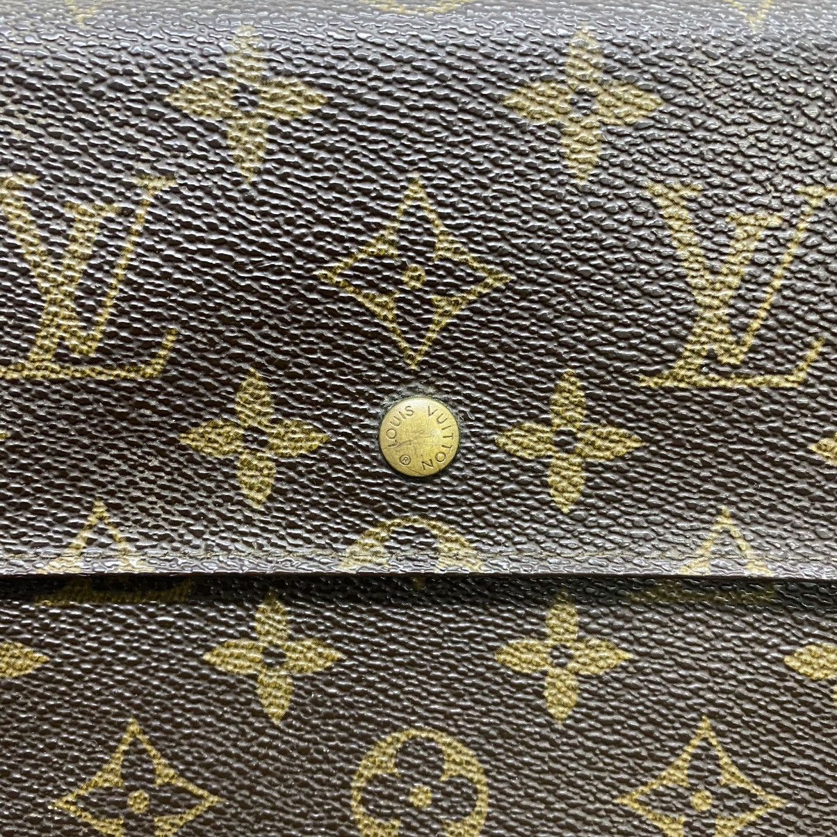Louis Vuitton ‼️LASTDROP‼️ AUTHENTIC LOUIS VUITTON MONOGRAM WALLET Size ONE SIZE - 6 Thumbnail