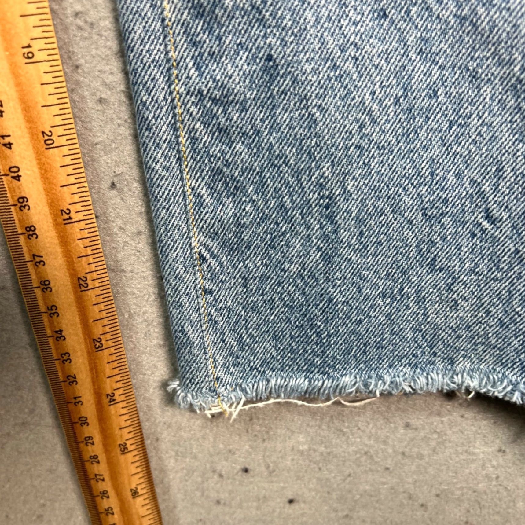 Levi's VINTAGE Levi's Womens Jeans Slim Flare High-Rise 26 x 25 Blue Denim 5-Pocket Womens Jeans Flared Size 26" / US 2 / IT 38 - 6 Thumbnail