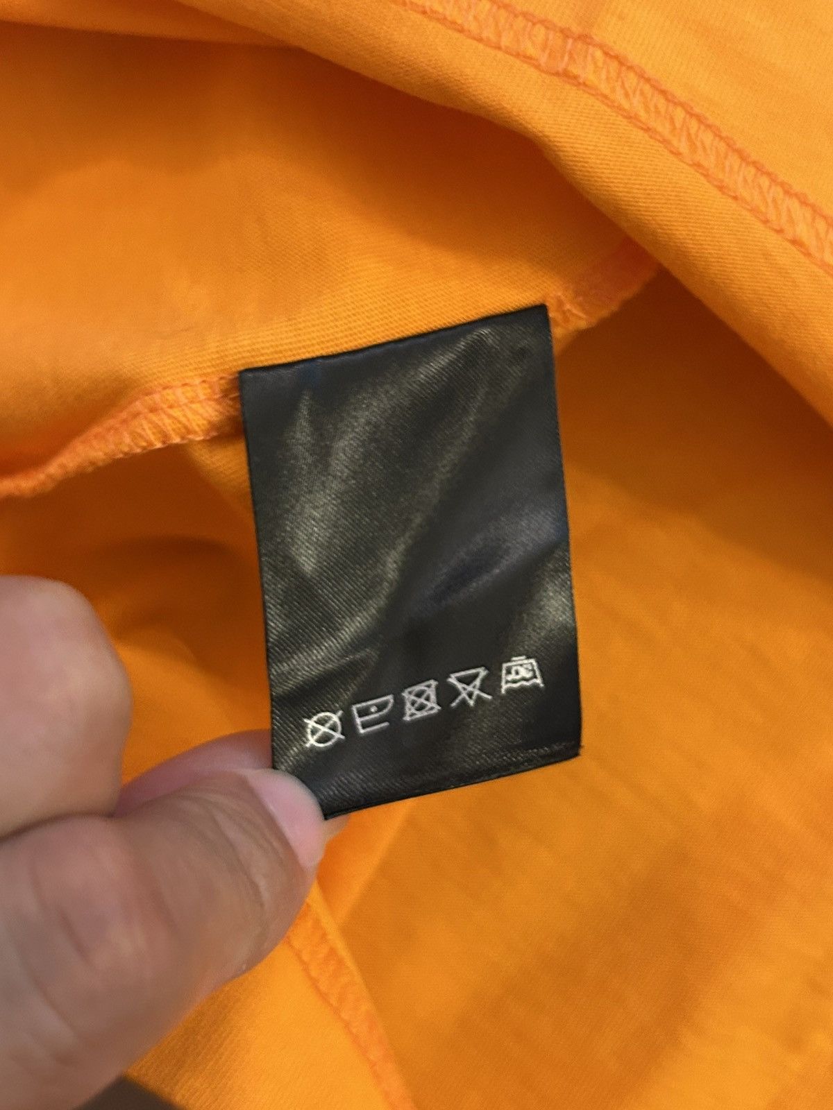 Vetements Vetements 3m Polize Tee Size US XL / EU 56 / 4 - 8 Thumbnail