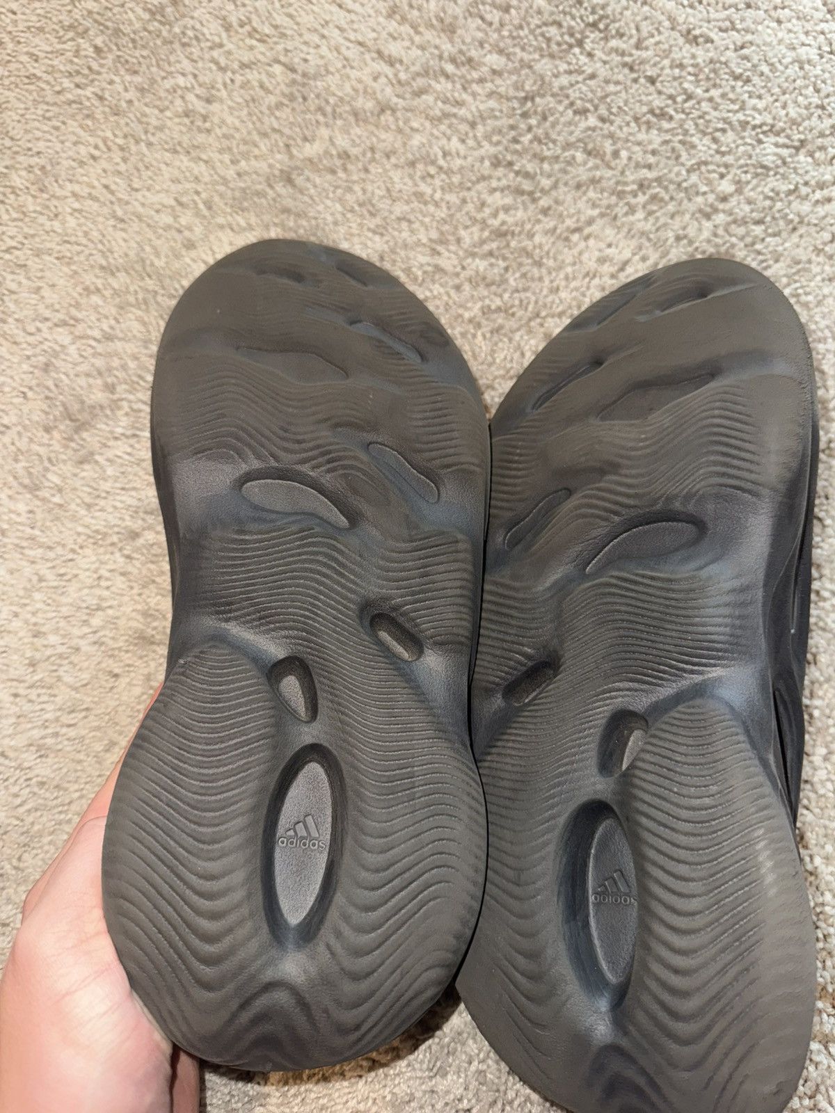 Yeezy Yeezy foam onyx Size US 12 / EU 45 - 10 Thumbnail