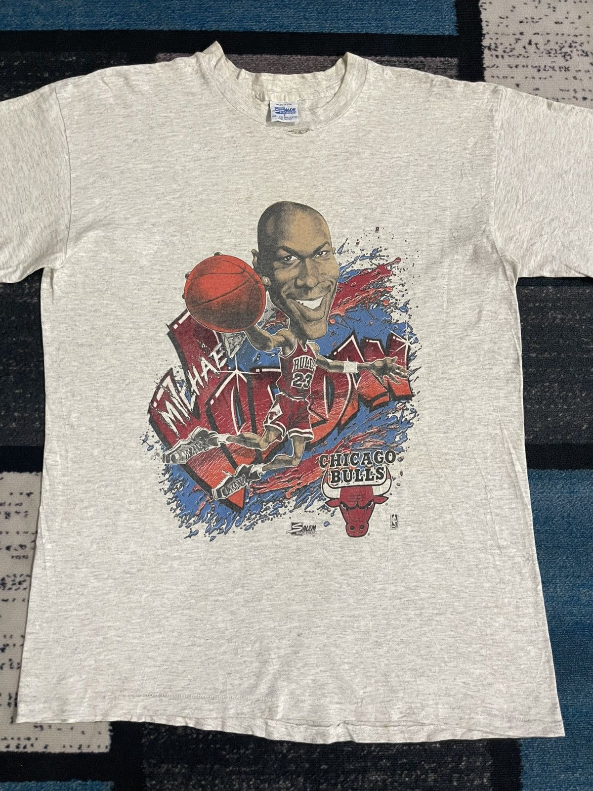 NBA Vintage Micheal Jordan Chicago Bulls Tshirt Size US L / EU 52-54 / 3 - 5 Thumbnail