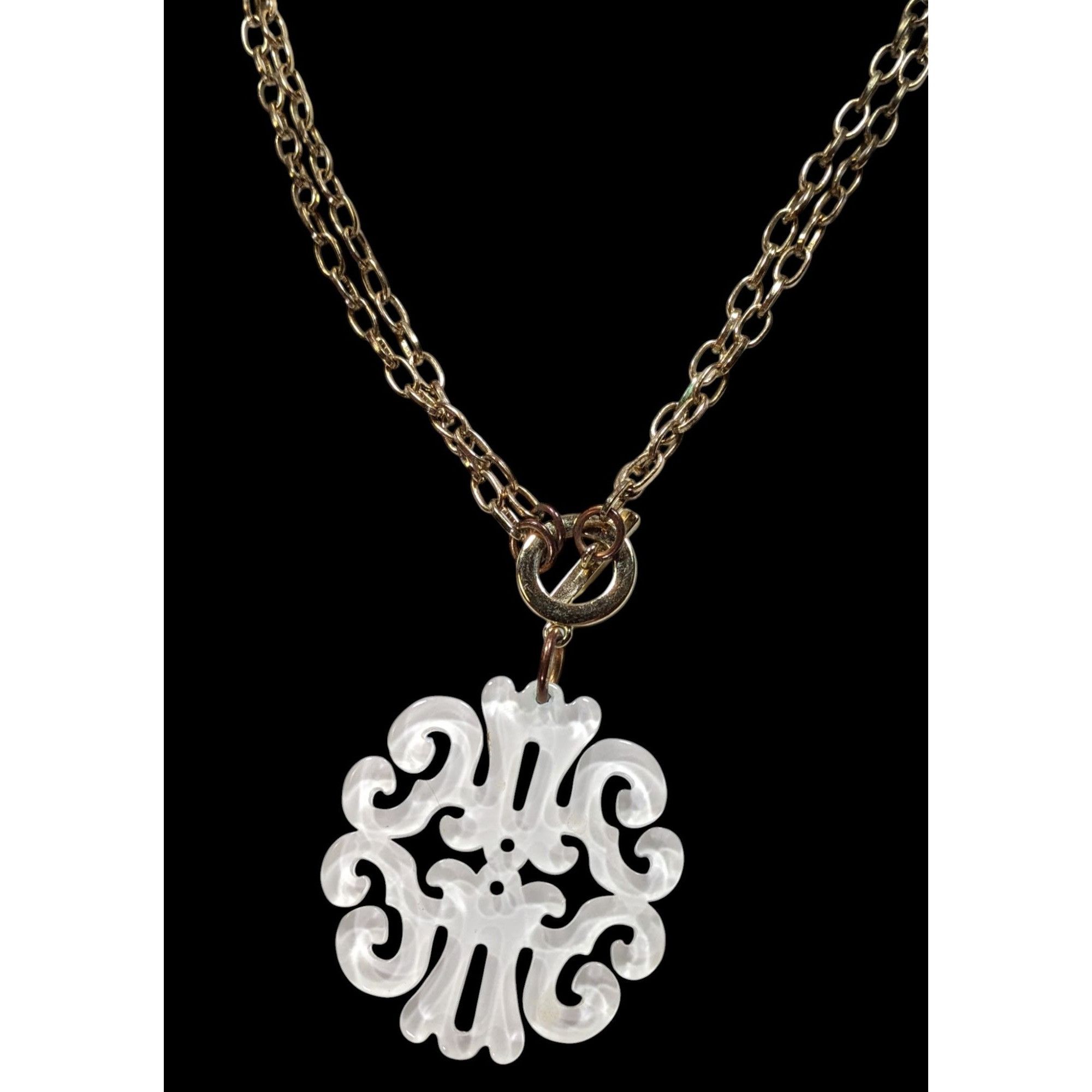 Other Zenzii White Vintage Style Pendant On Gold Tone Chain Size ONE SIZE - 2 Thumbnail