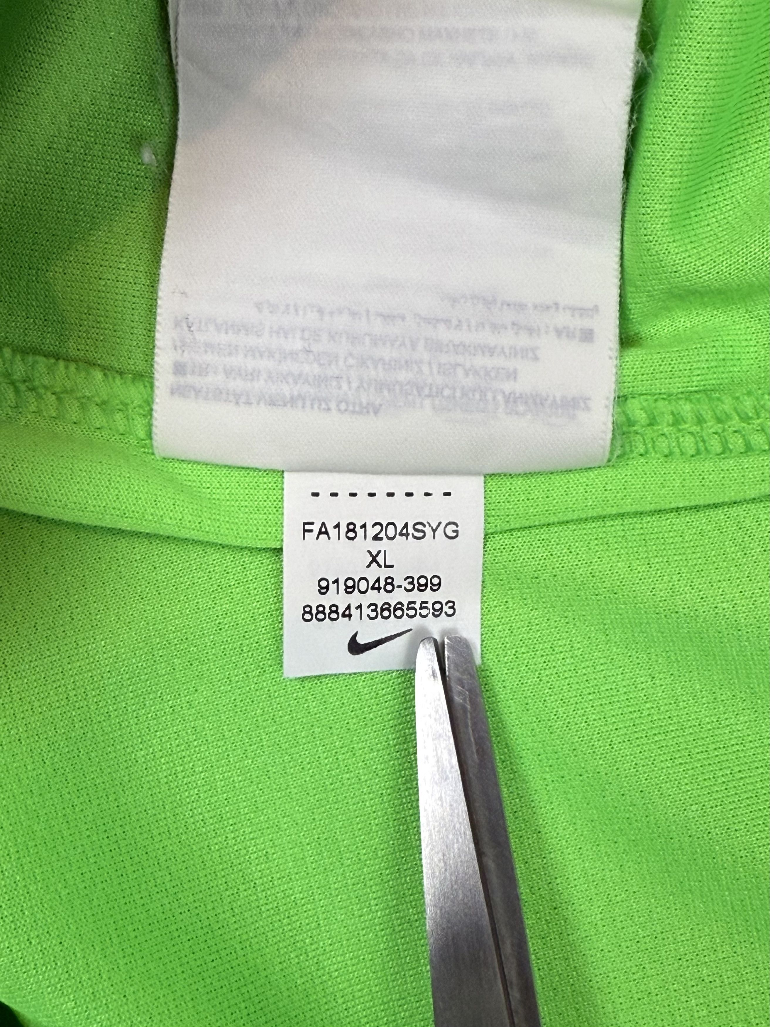 Adidas Chelsea 2018/2019 Nike Football Goalkeeper Soccer Jersey Size US XL / EU 56 / 4 - 10 Thumbnail