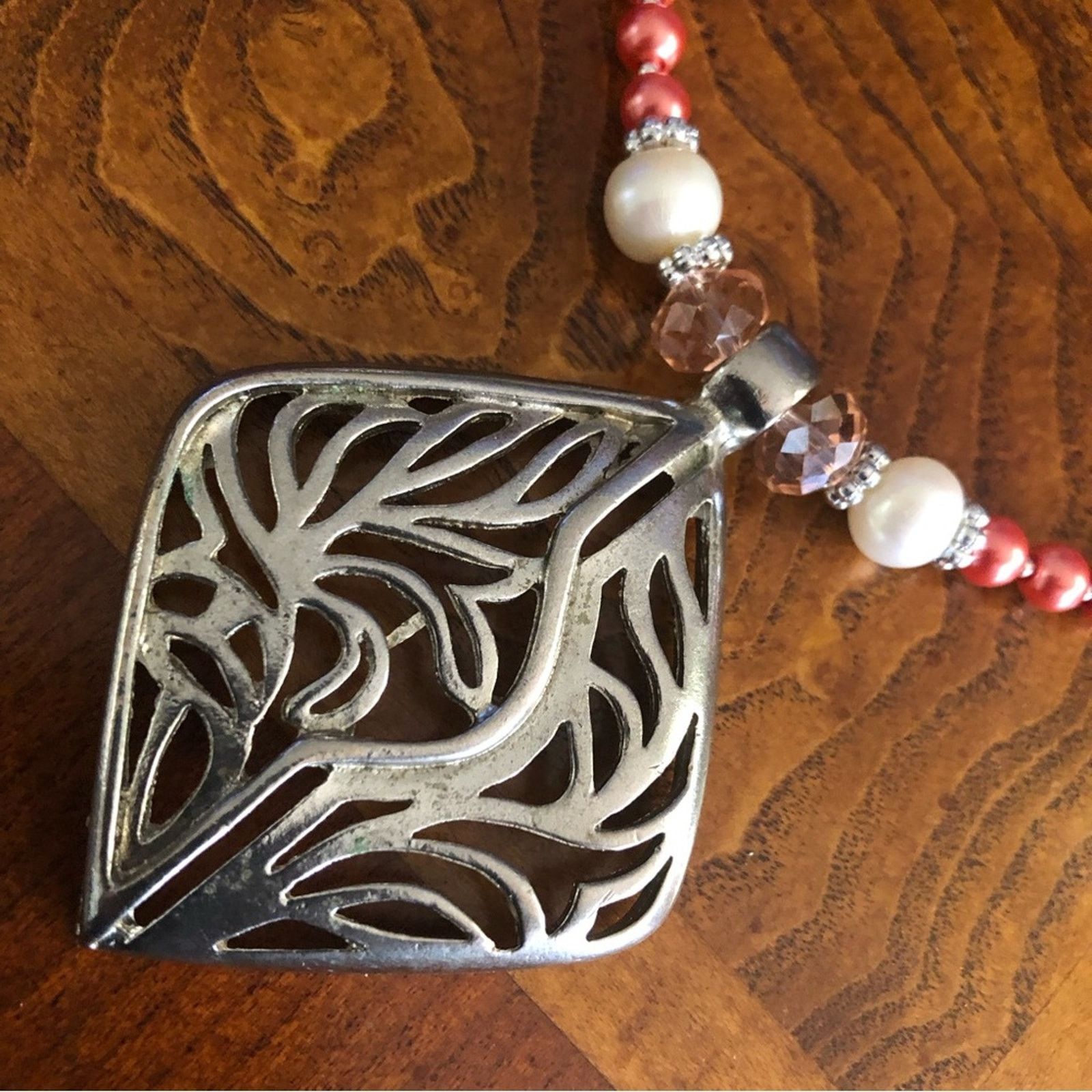 Handmade Handcrafted repurpose large filigree pendant Pearl necklace Size ONE SIZE - 10 Thumbnail