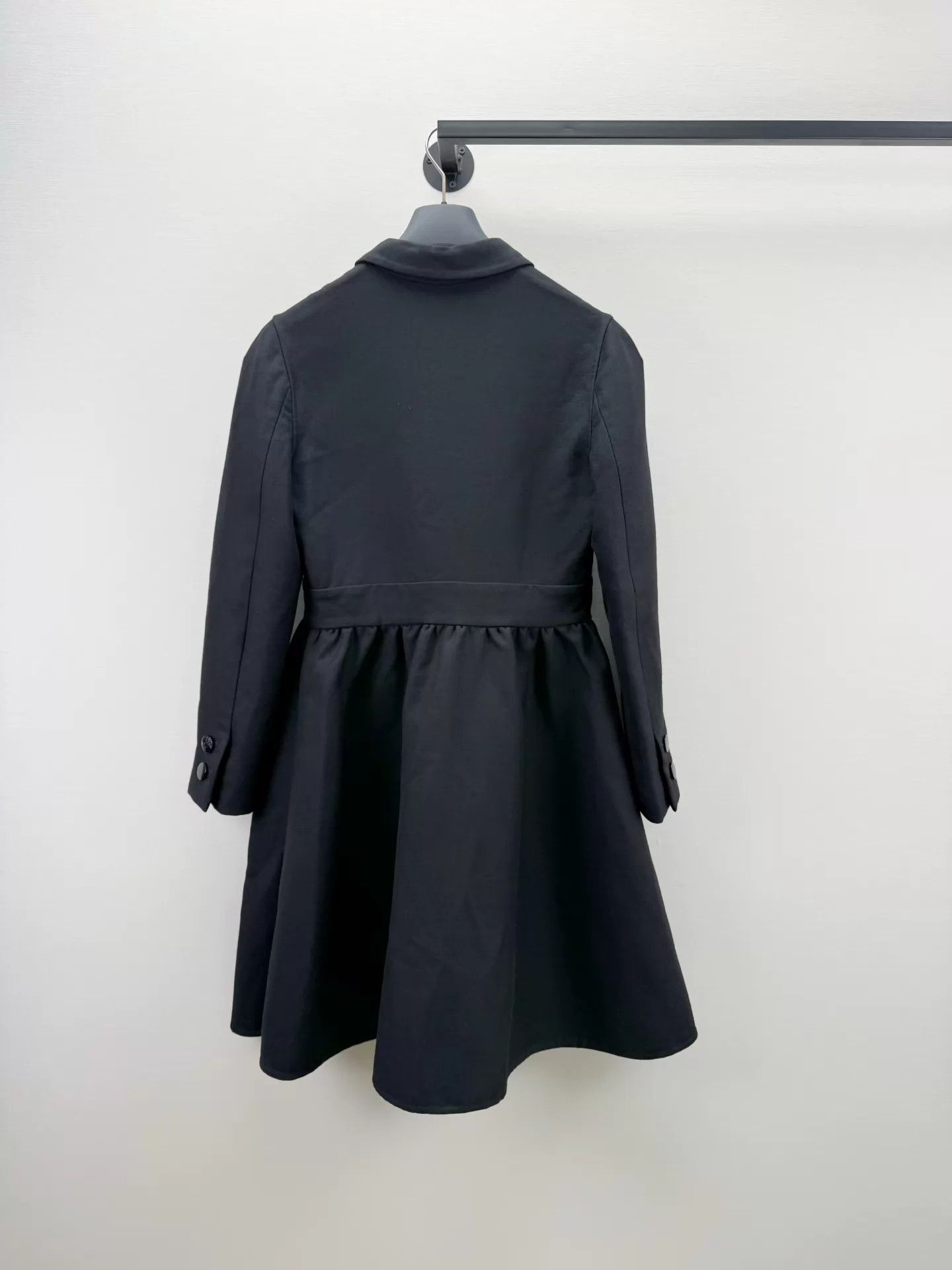 Valentino Valentino New With Tags Coat Size 8, Bust 92, Length 98 Size M / US 6-8 / IT 42-44 - 5 Thumbnail