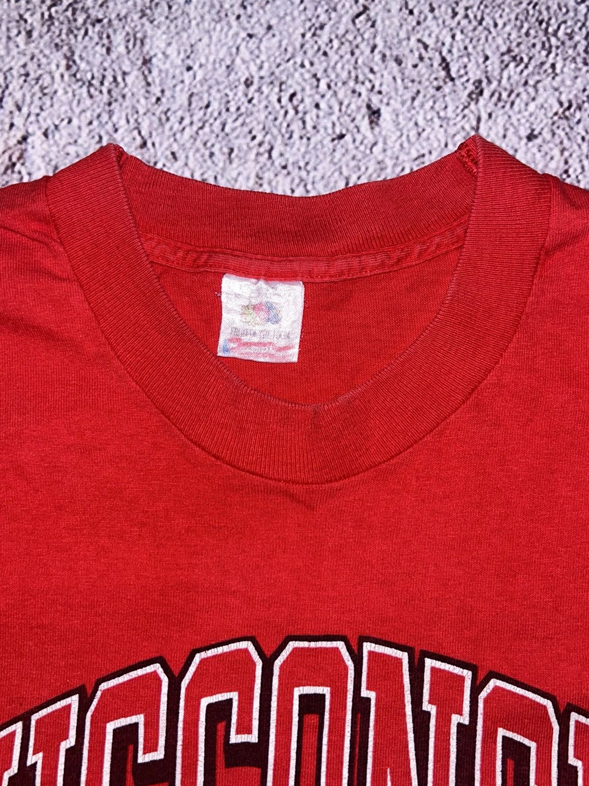 Vintage Vintage 1994 University of Wisconsin Badgers NCAA Rose Bowl Size US L / EU 52-54 / 3 - 10 Thumbnail