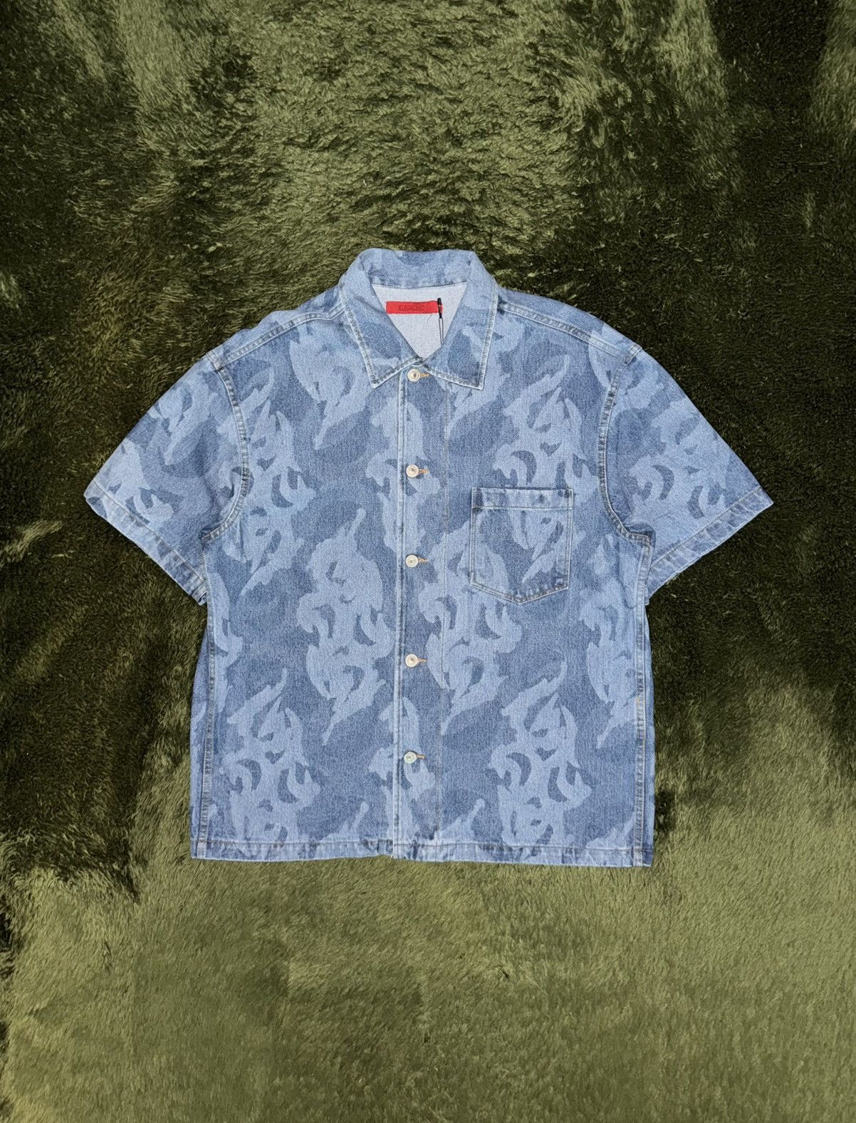 Kusikohc [M] KUSIKOHC Flame Graphic Denim Short Sleeve Shirt Size US M / EU 48-50 / 2 - 1 Thumbnail