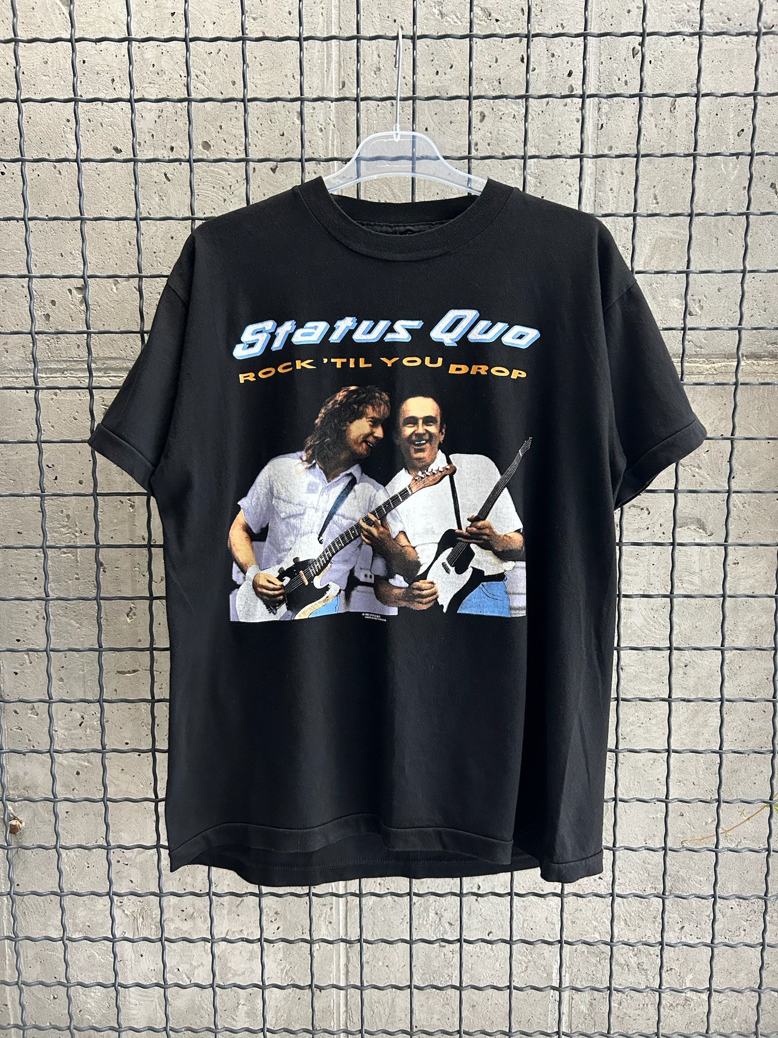 Band Tees Vintage 1992 Status Quo Rock'Til You Rock Band Tour T-shirt Size US M / EU 48-50 / 2 - 1 Thumbnail