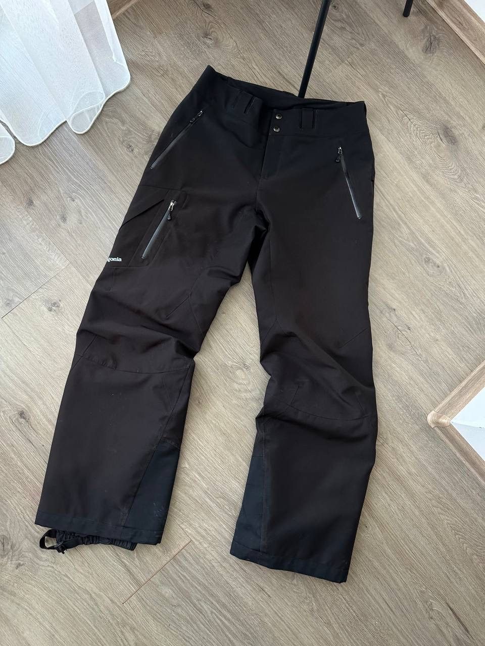 Patagonia × Vintage Vintage Patagonia Outdoor Black Ski Pants Size 28" / US 6 / IT 42 - 6 Thumbnail