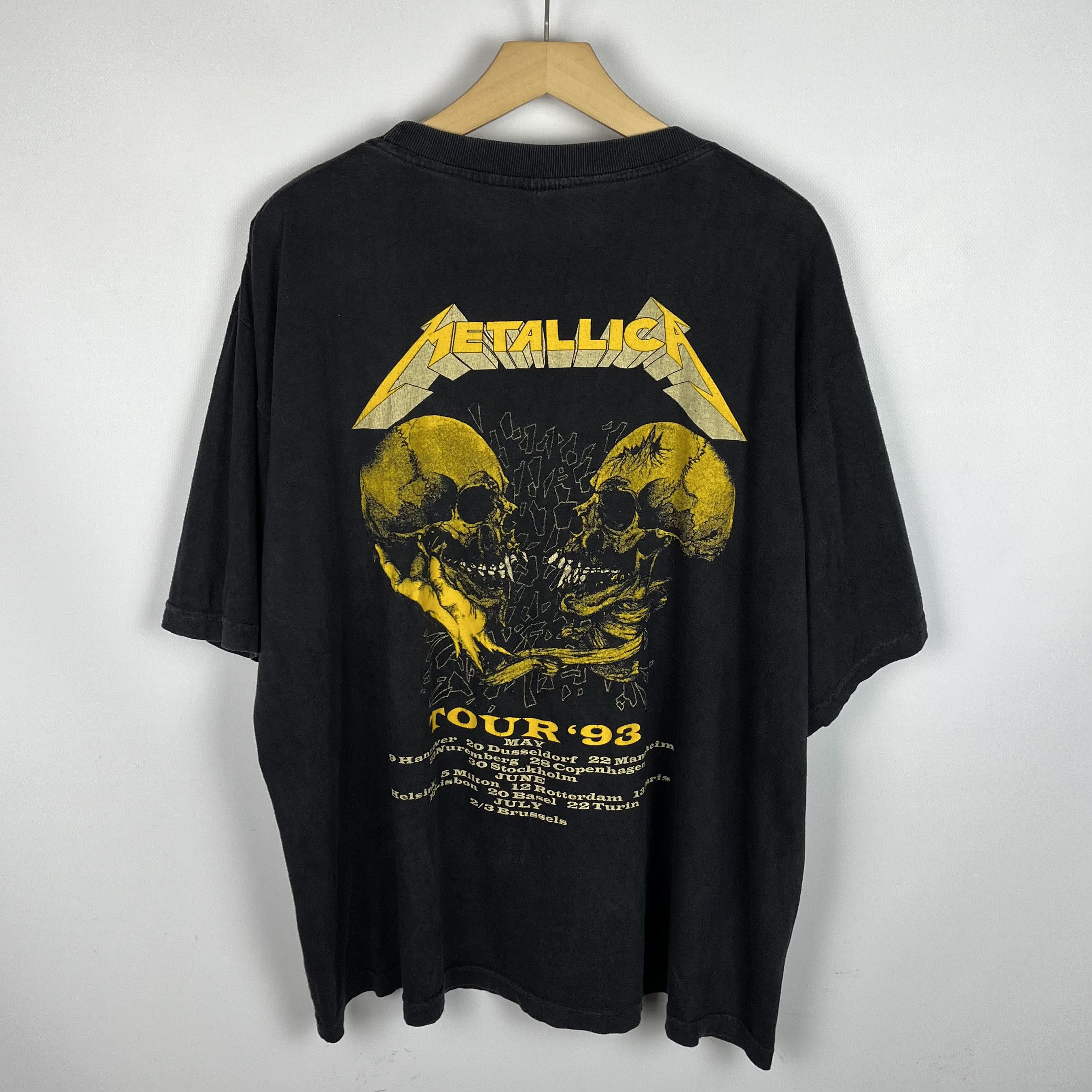 Band Tees Vintage Metallica Pushead Unforgiven Rock Band T Shirt 1993 Size US XL / EU 56 / 4 - 14 Thumbnail
