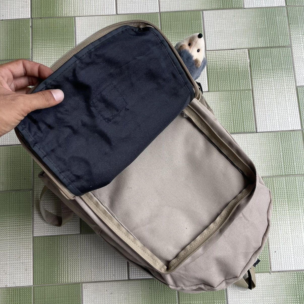Japanese Brand × Levi's ❗️ RARE BEIGIE LEVIS X JAPAN LUGGAGE ASSOCIATION BACKPACK Size ONE SIZE - 11 Thumbnail