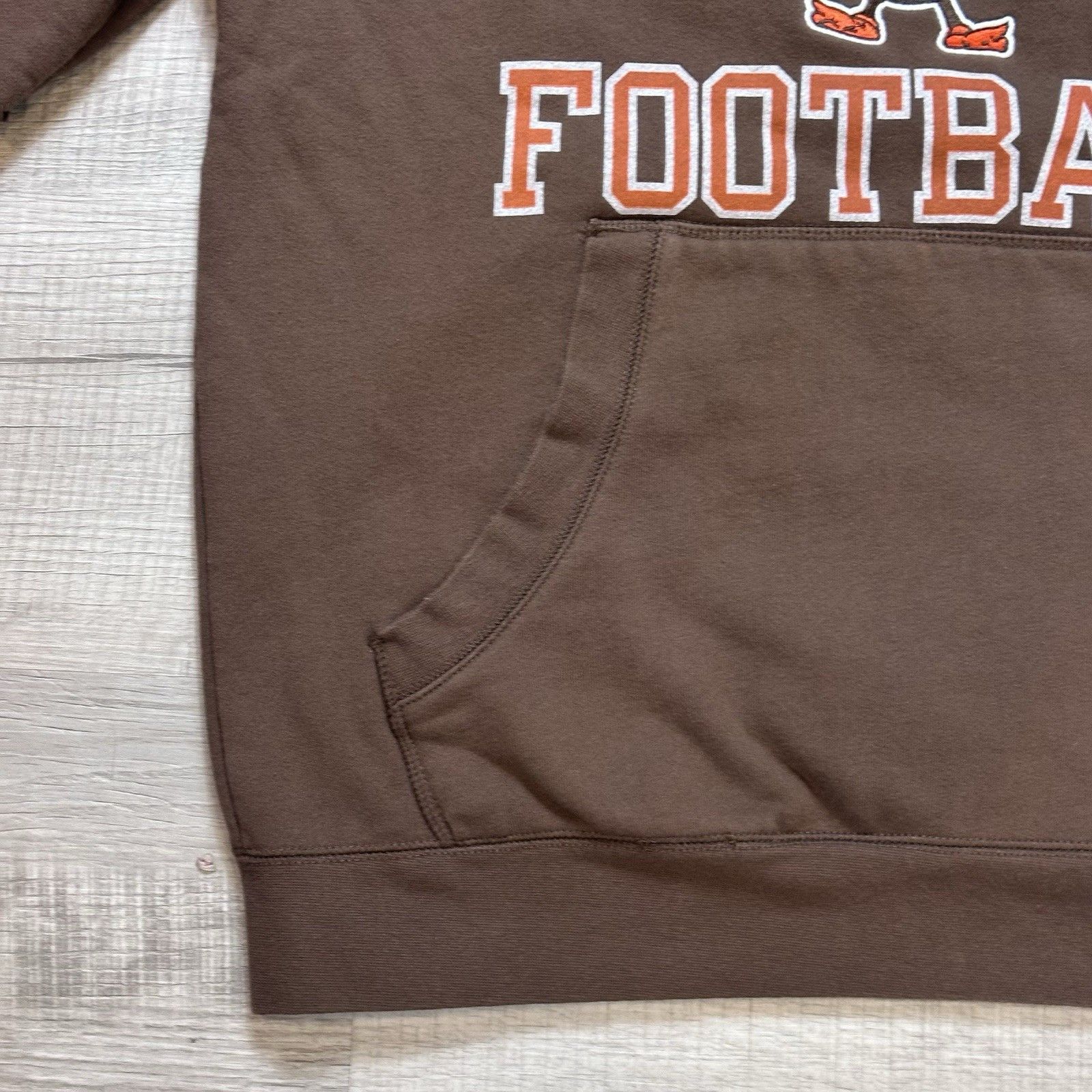 Mitchell & Ness Mitchell & Ness Cleveland Browns Men's Short Sleeve Hoodie Size US M / EU 48-50 / 2 - 2 Thumbnail