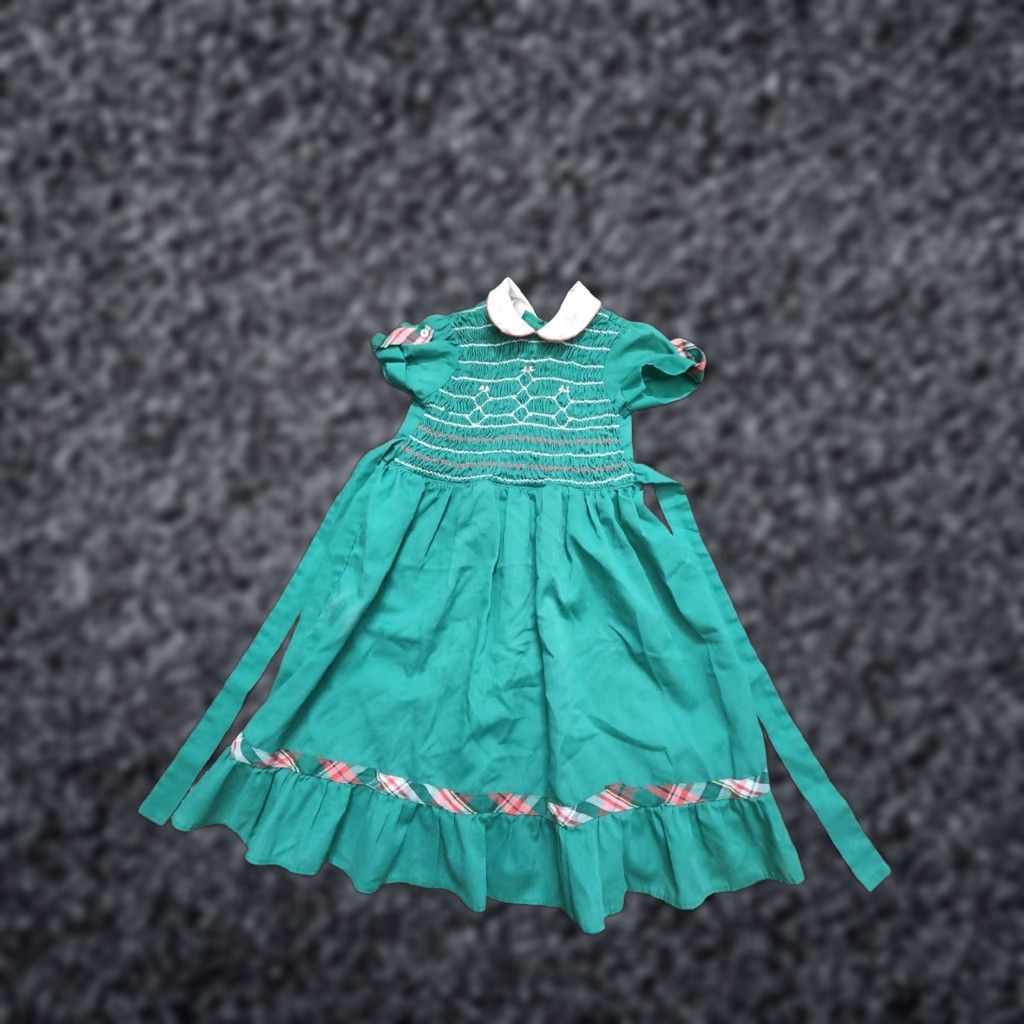 Vintage VINTAGE Polly Flinders Dress Shirt Girls 6X Green Smocked 1990s Christmas Size ONE SIZE - 1 Thumbnail