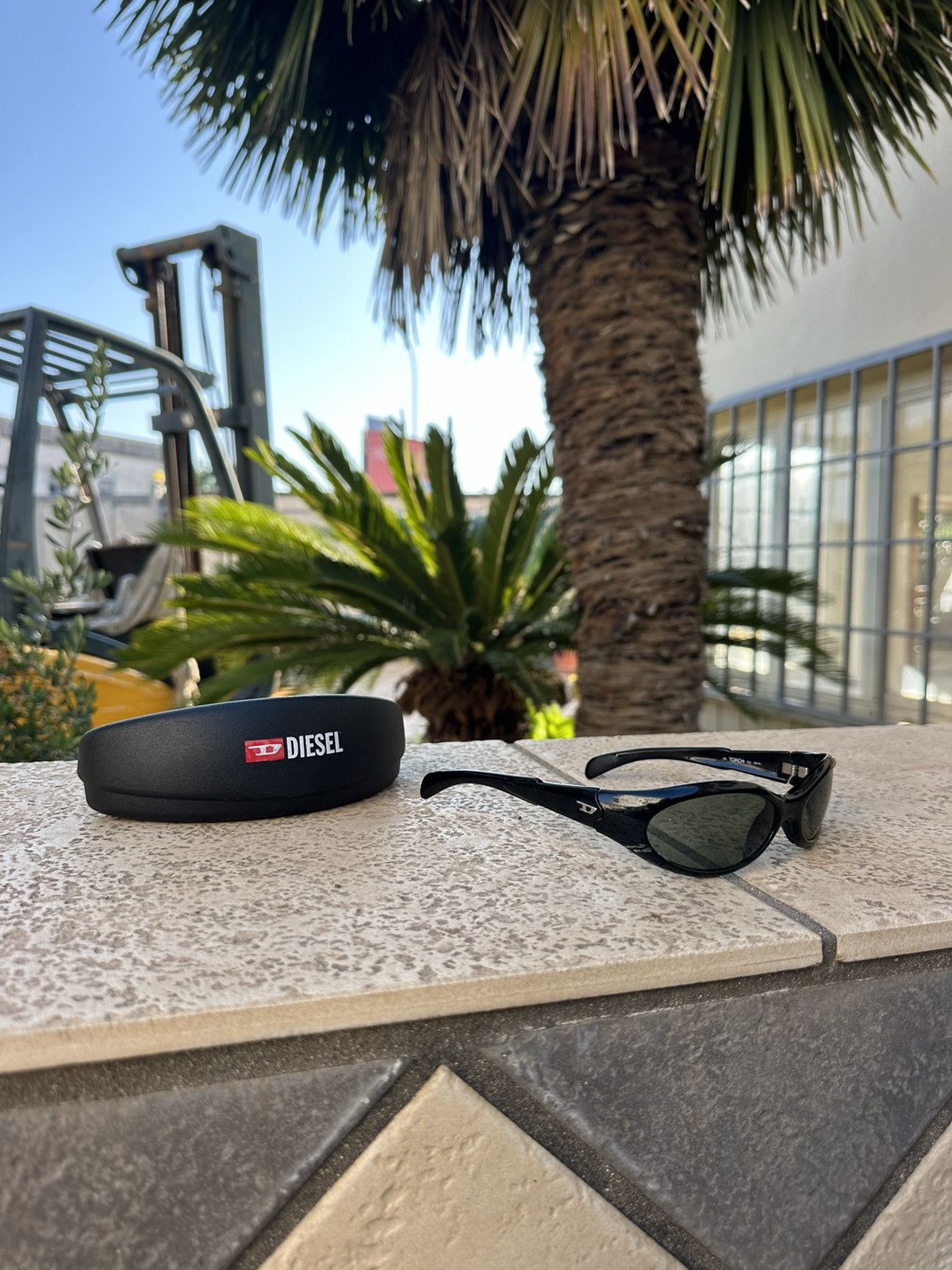 Diesel Diesel Sunglasses Black 120 Torch Size ONE SIZE - 1 Thumbnail