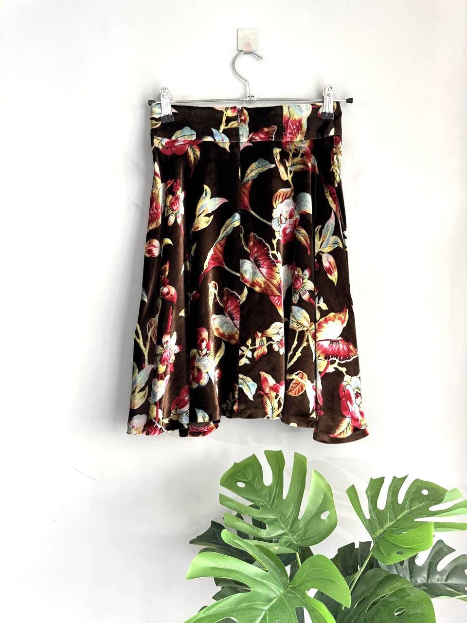 Kenzo Kenzo Paris Vintage 80s Brown Floral Velvet Skirt, Size 36/S Size 25" / US 0 / IT 36 - 7 Thumbnail