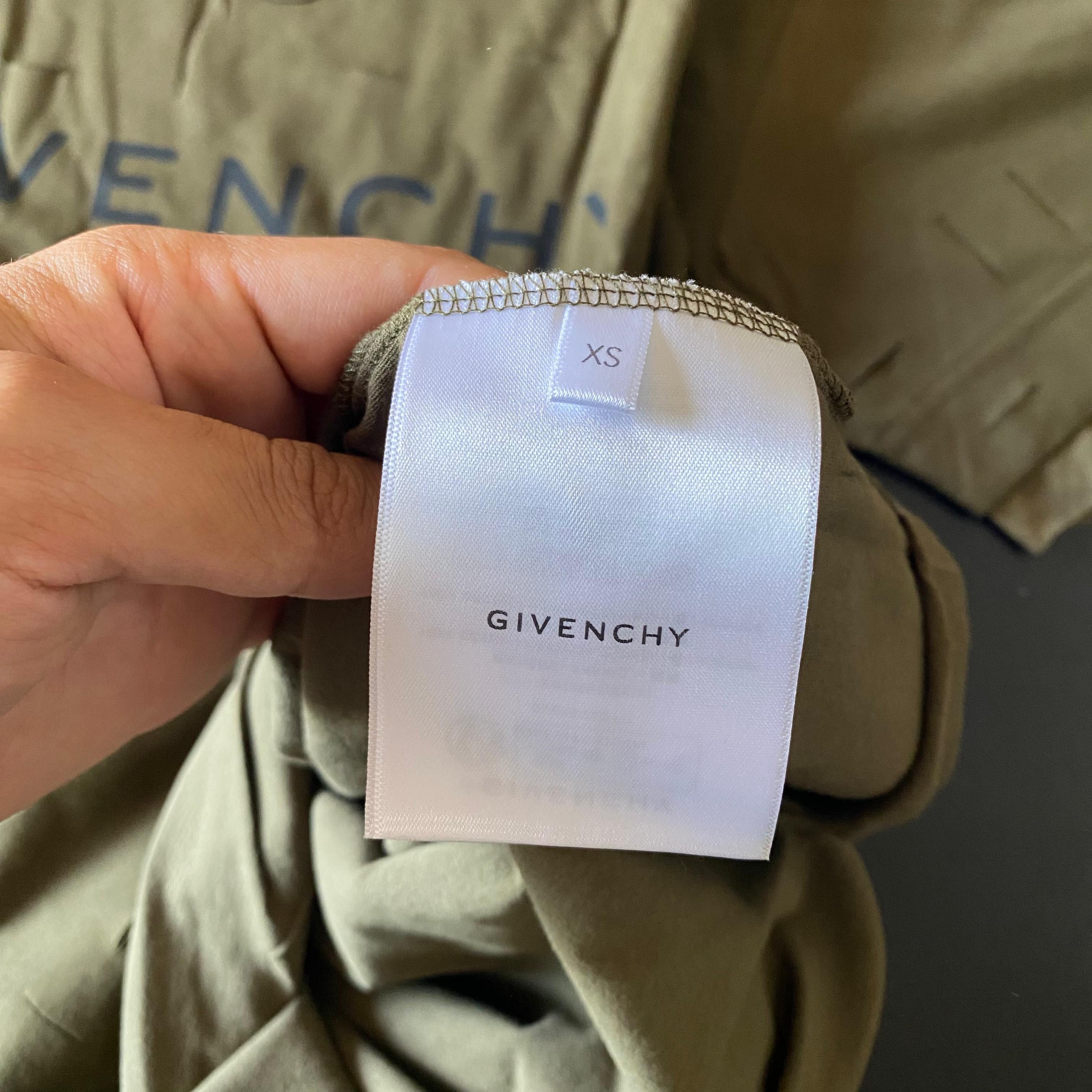 Givenchy Khaki Double Layer Cut-Out Oversized T-Shirt Size US XS / EU 42 / 0 - 8 Thumbnail