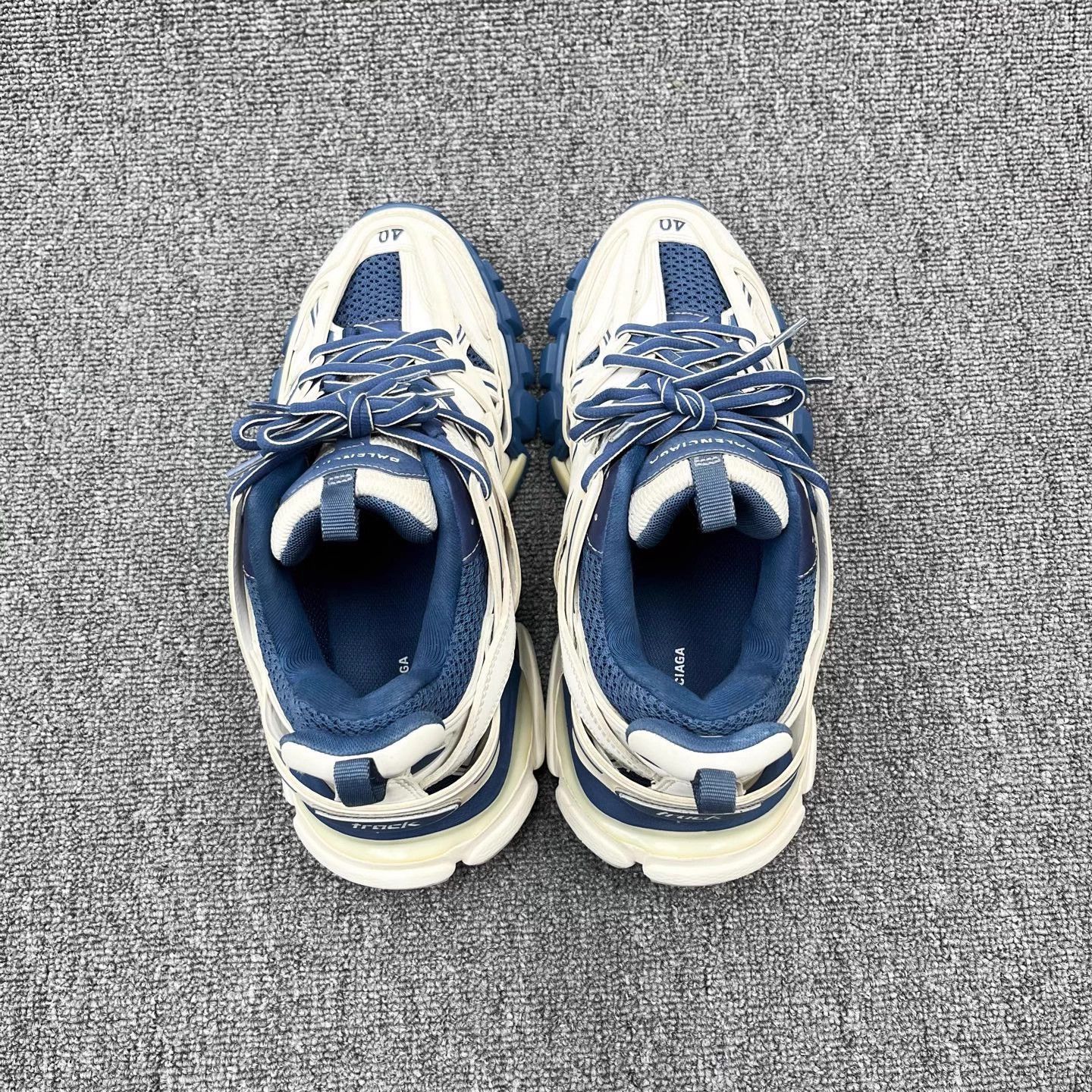 Balenciaga Balenciaga Track White/Blue Colorblocked Distressed Dad 40 Size US 7 / EU 40 - 3 Thumbnail