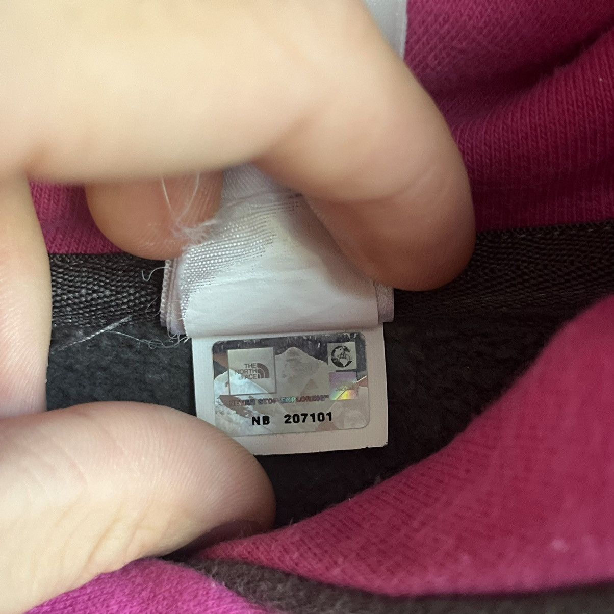 The North Face × Vintage Vintage Y2K The North Face Classic Hoodie Size S / US 4 / IT 40 - 4 Thumbnail